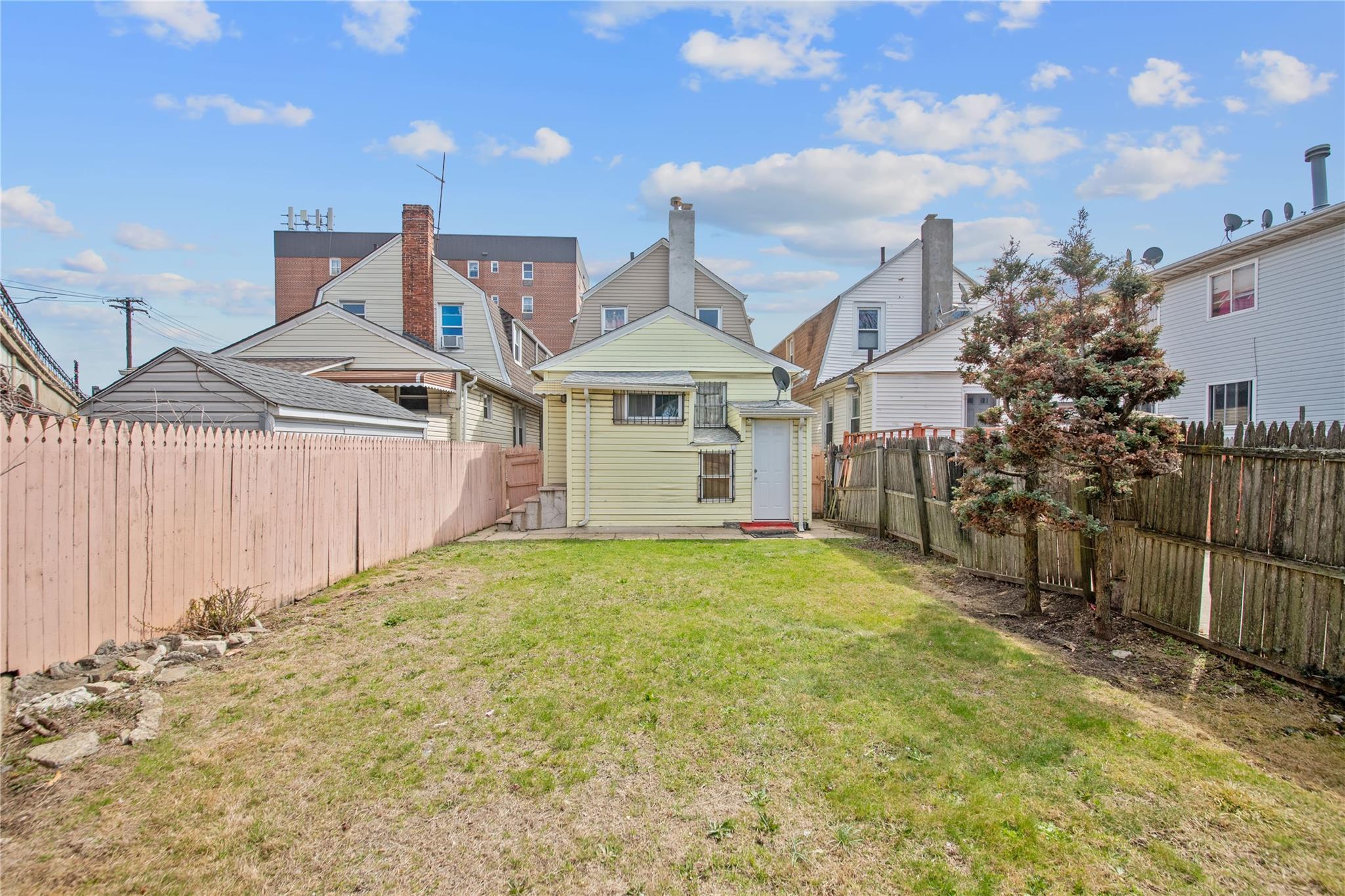 Single Family Nasby  Queens, NY 11691, MLS-877520-13