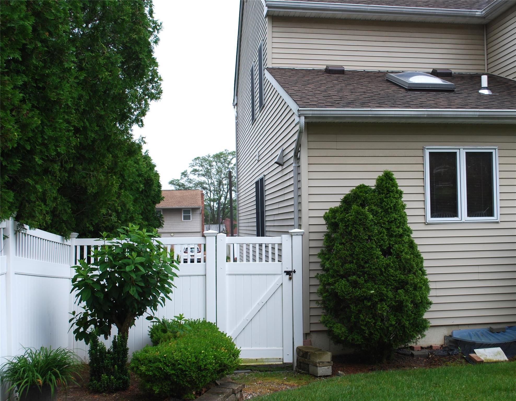 Single Family Howard  Nassau County, NY 11803, MLS-877528-44