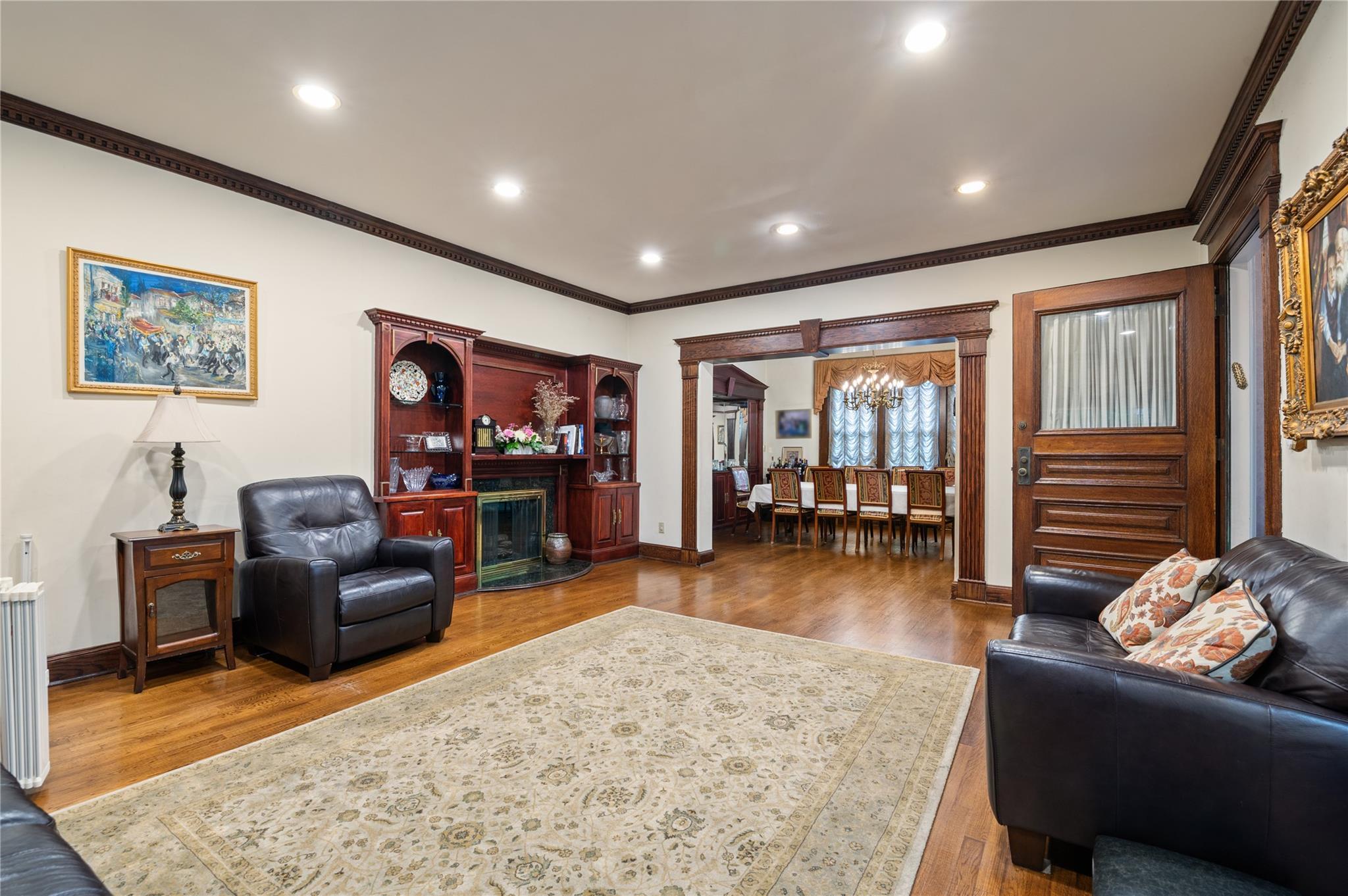 Single Family New Mcneil  Nassau County, NY 11559, MLS-877544-6