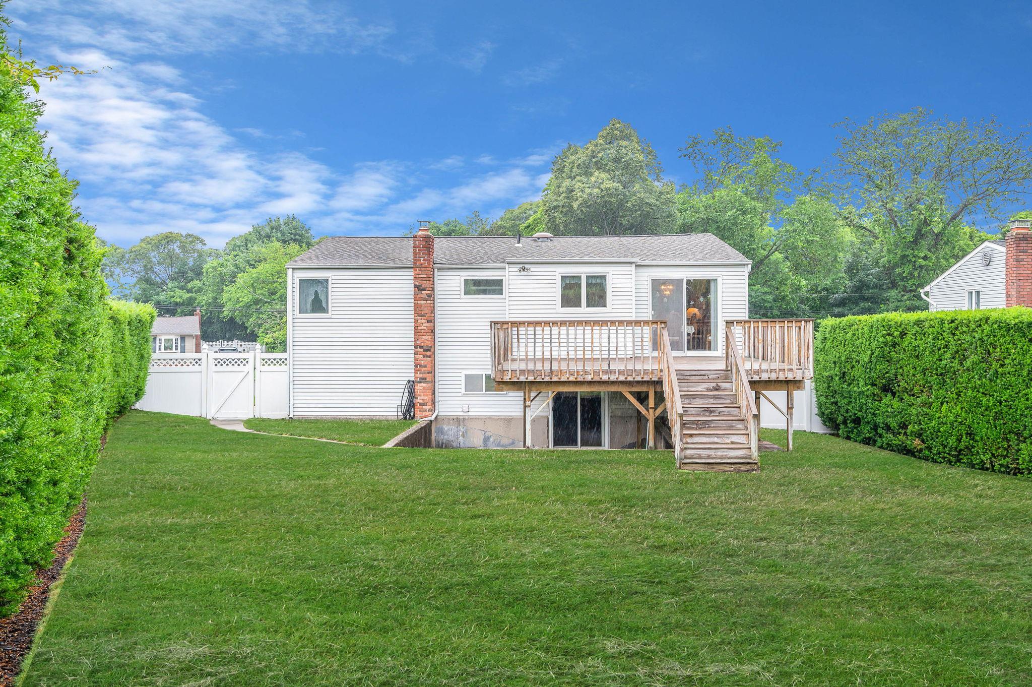 Single Family Cedarhurst  Suffolk County, NY 11784, MLS-877553-19