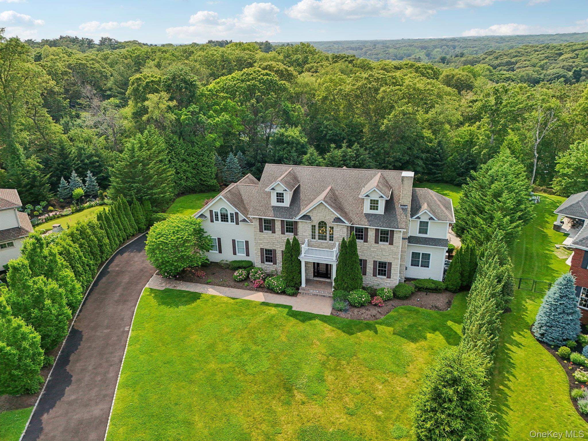 Single Family Celestial Suffolk County, NY 11780, MLS-877560-2