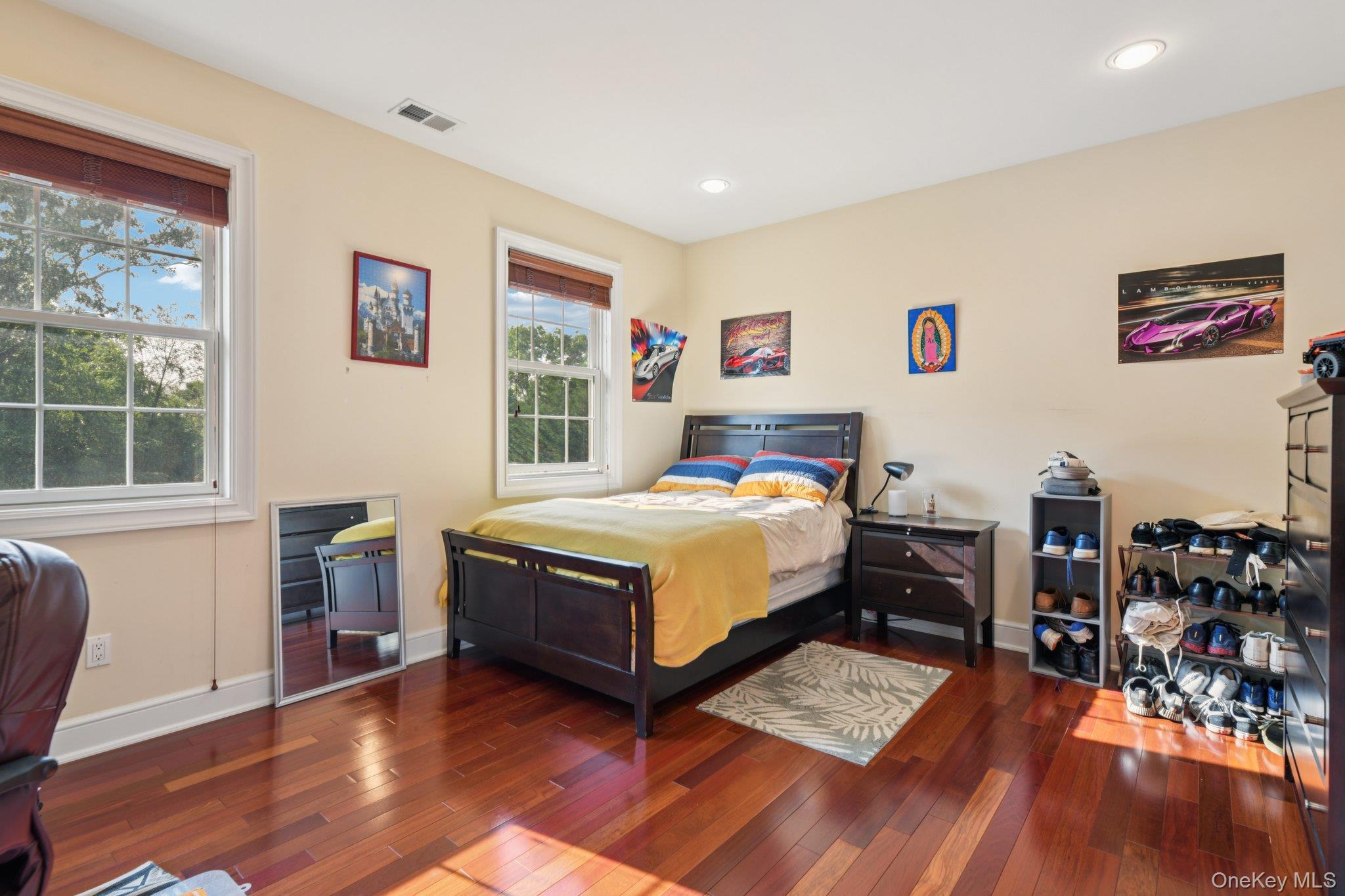 Single Family Celestial Suffolk County, NY 11780, MLS-877560-26