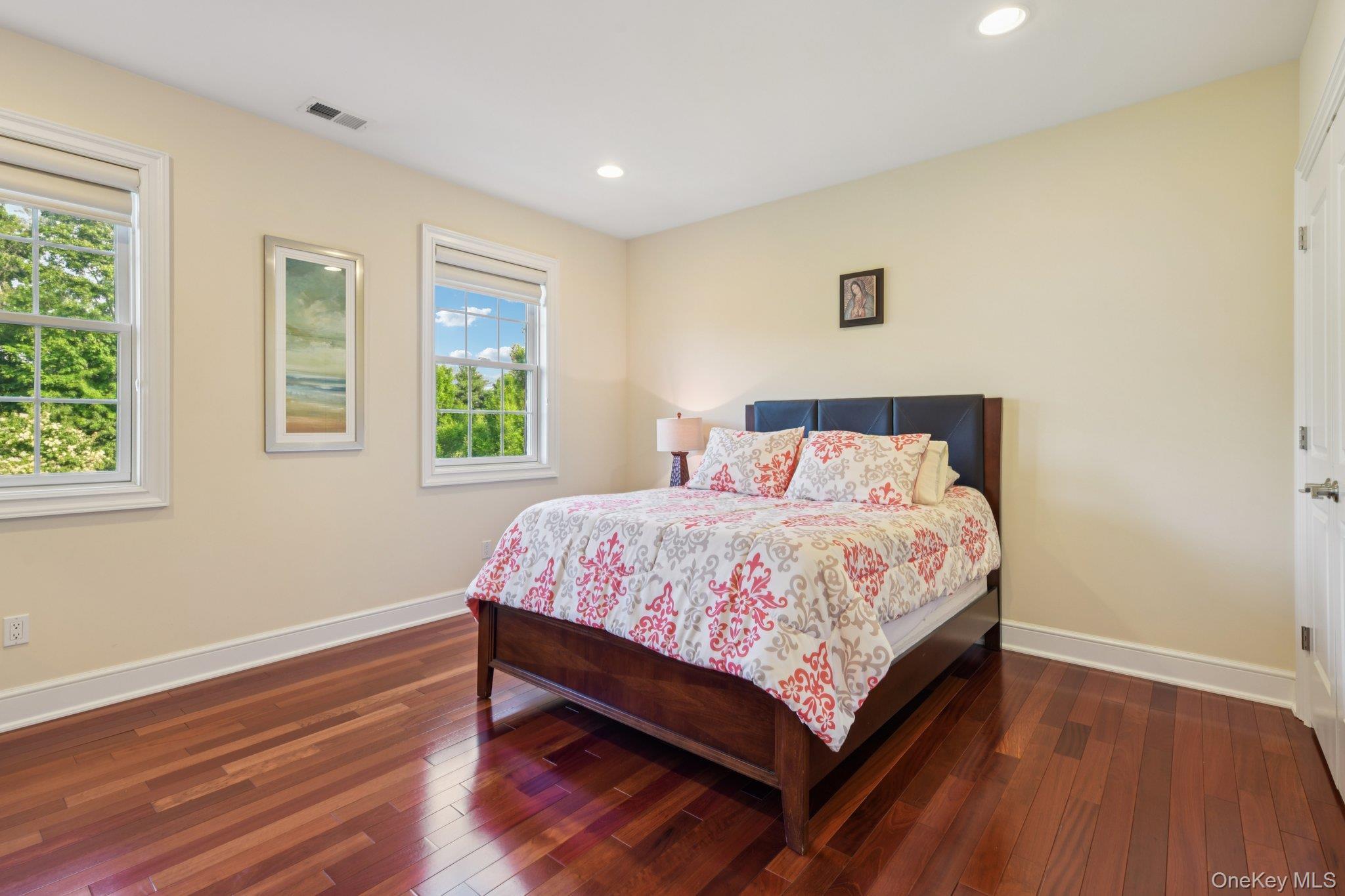 Single Family Celestial Suffolk County, NY 11780, MLS-877560-27