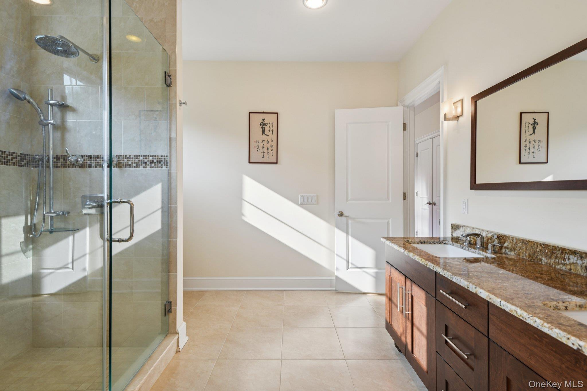 Single Family Celestial Suffolk County, NY 11780, MLS-877560-28