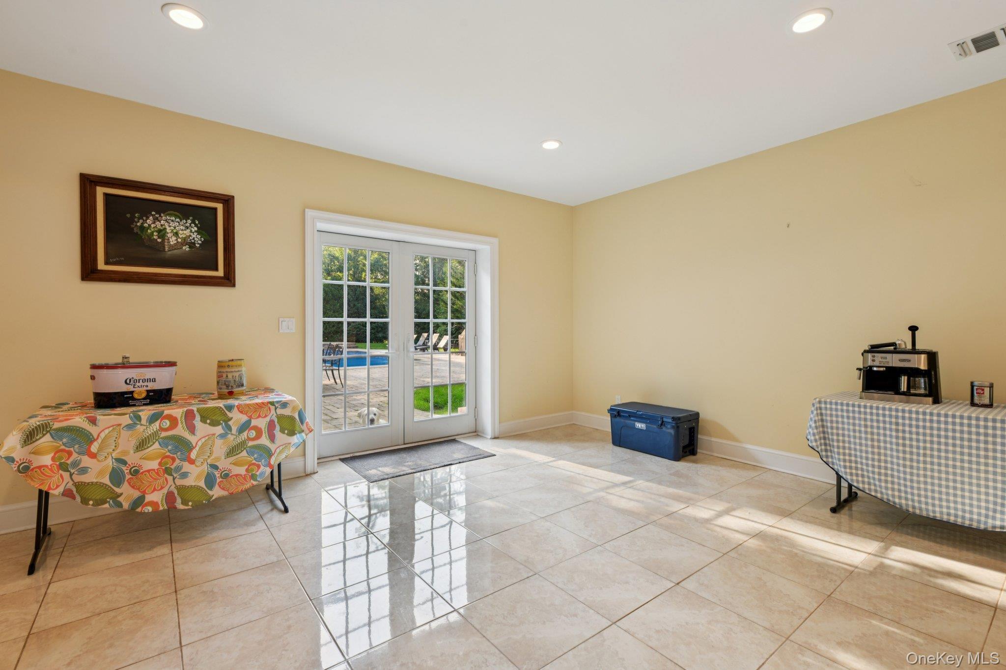 Single Family Celestial Suffolk County, NY 11780, MLS-877560-38