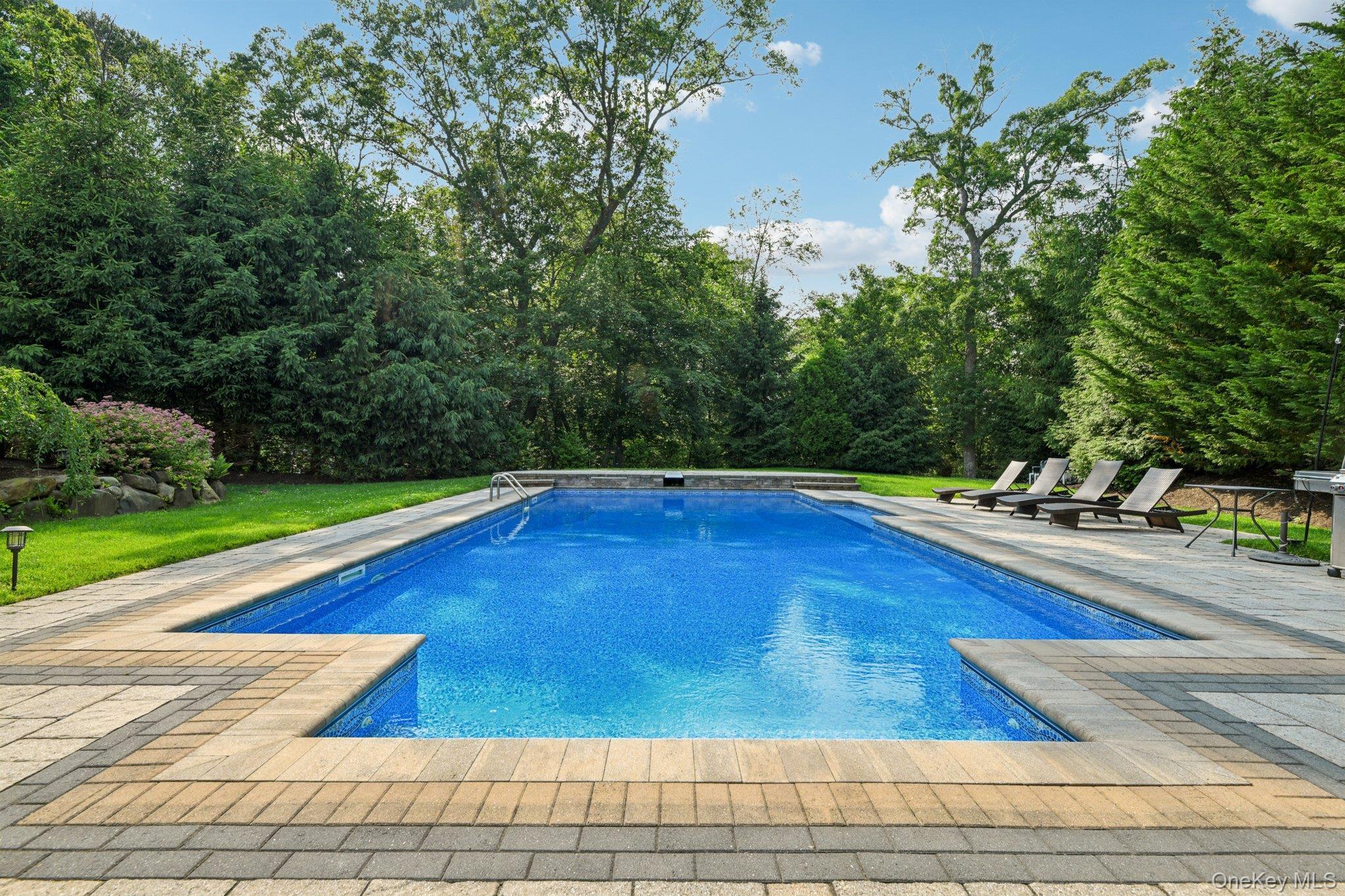 Single Family Celestial Suffolk County, NY 11780, MLS-877560-47