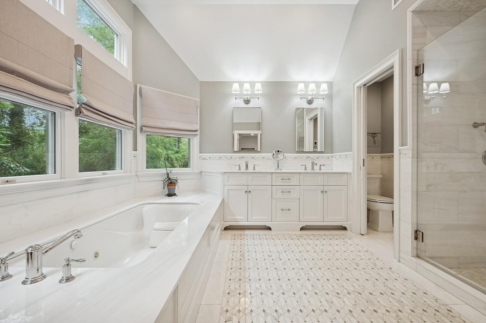 Single Family Huntington Bay  Suffolk County, NY 11743, MLS-877564-26