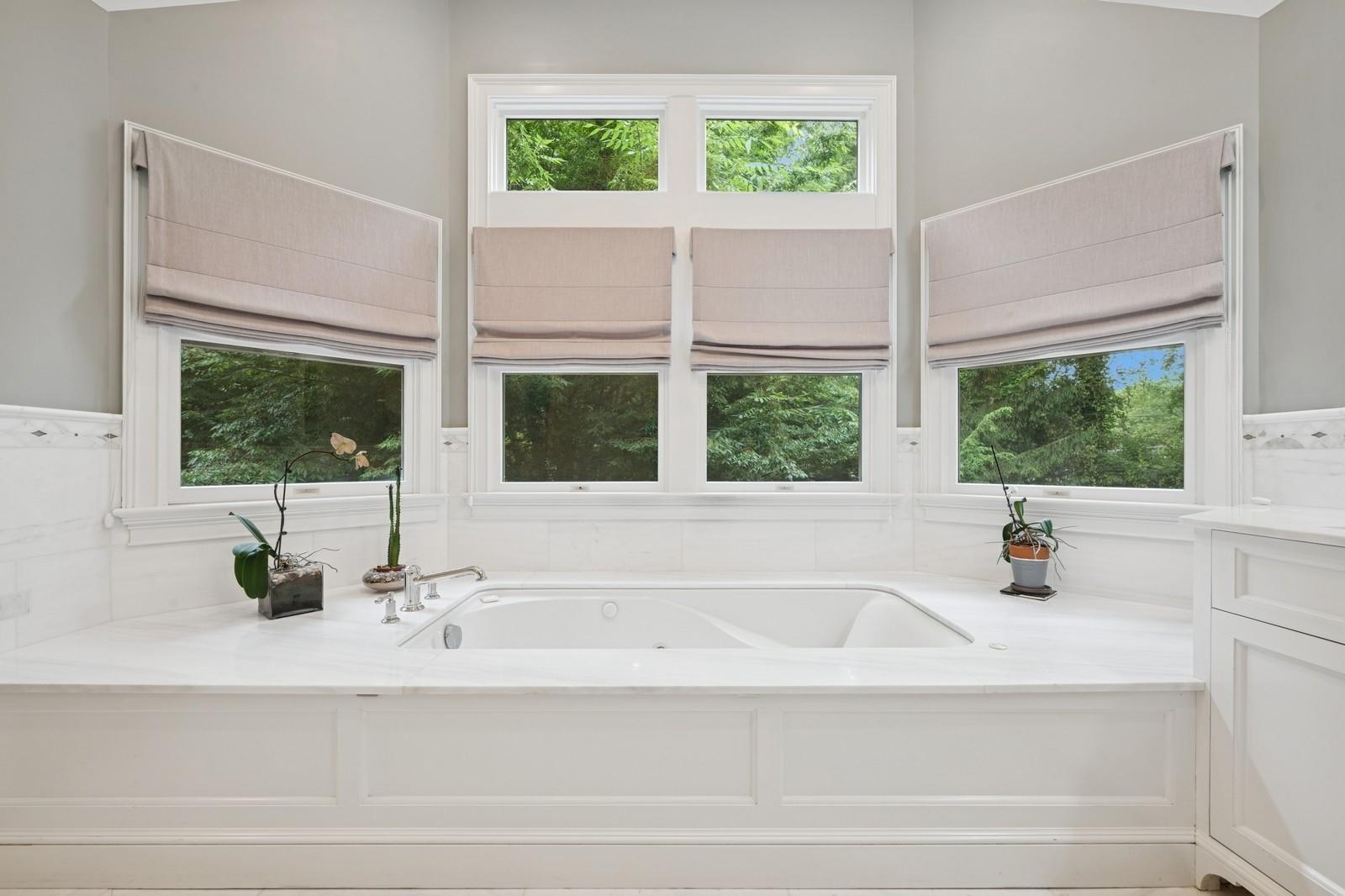 Single Family Huntington Bay  Suffolk County, NY 11743, MLS-877564-27