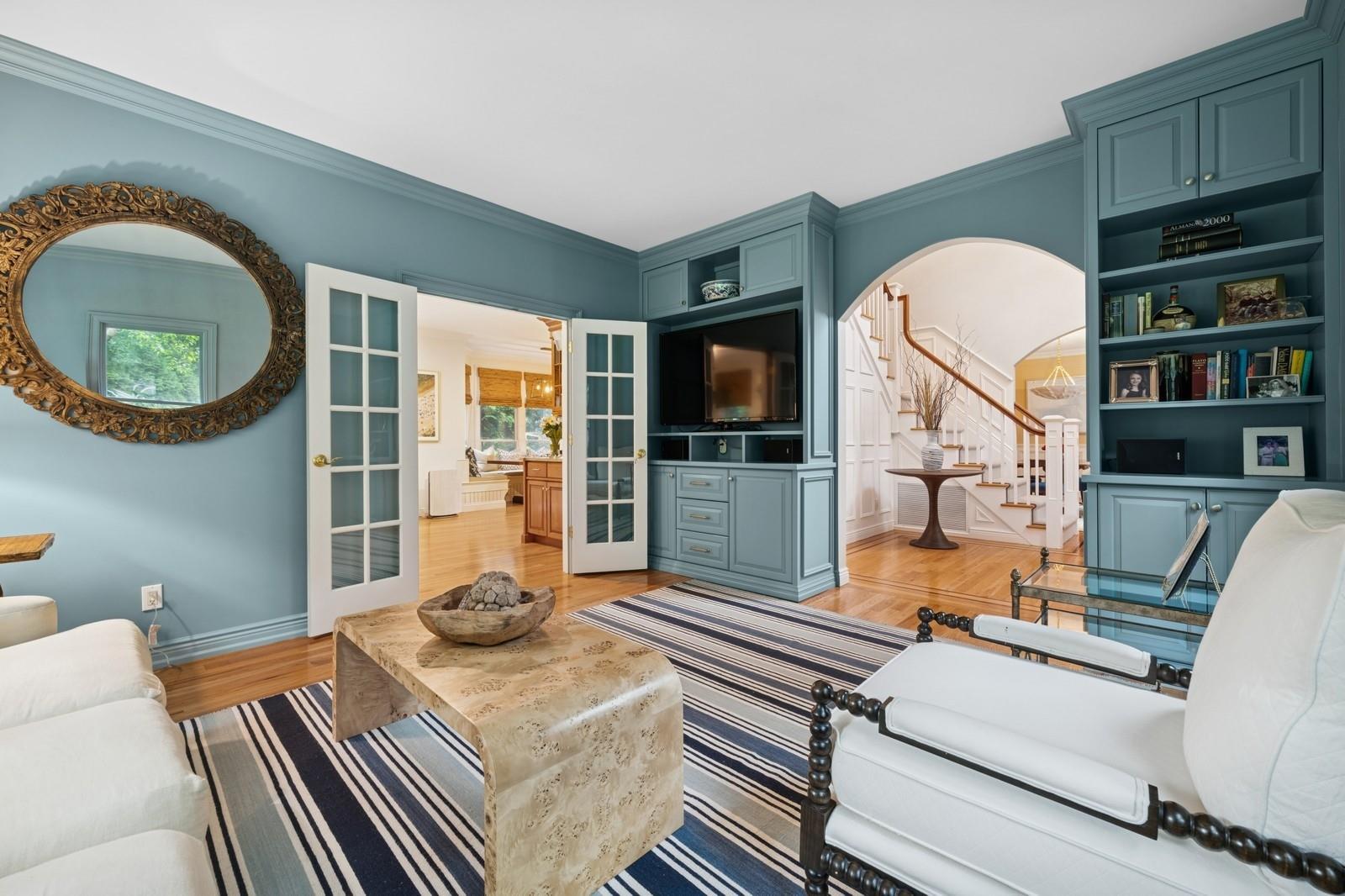 Single Family Huntington Bay  Suffolk County, NY 11743, MLS-877564-8