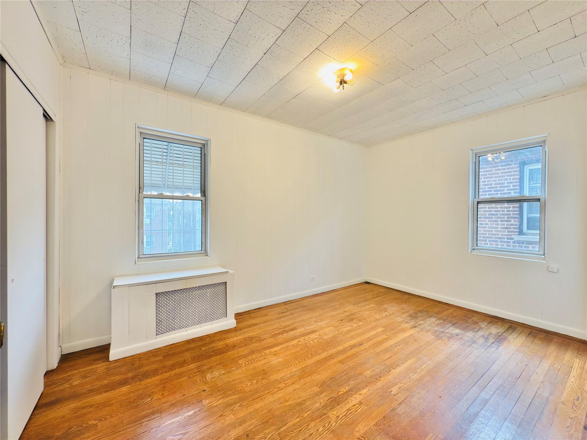 Single Family Lurting  Bronx, NY 10461, MLS-877573-13