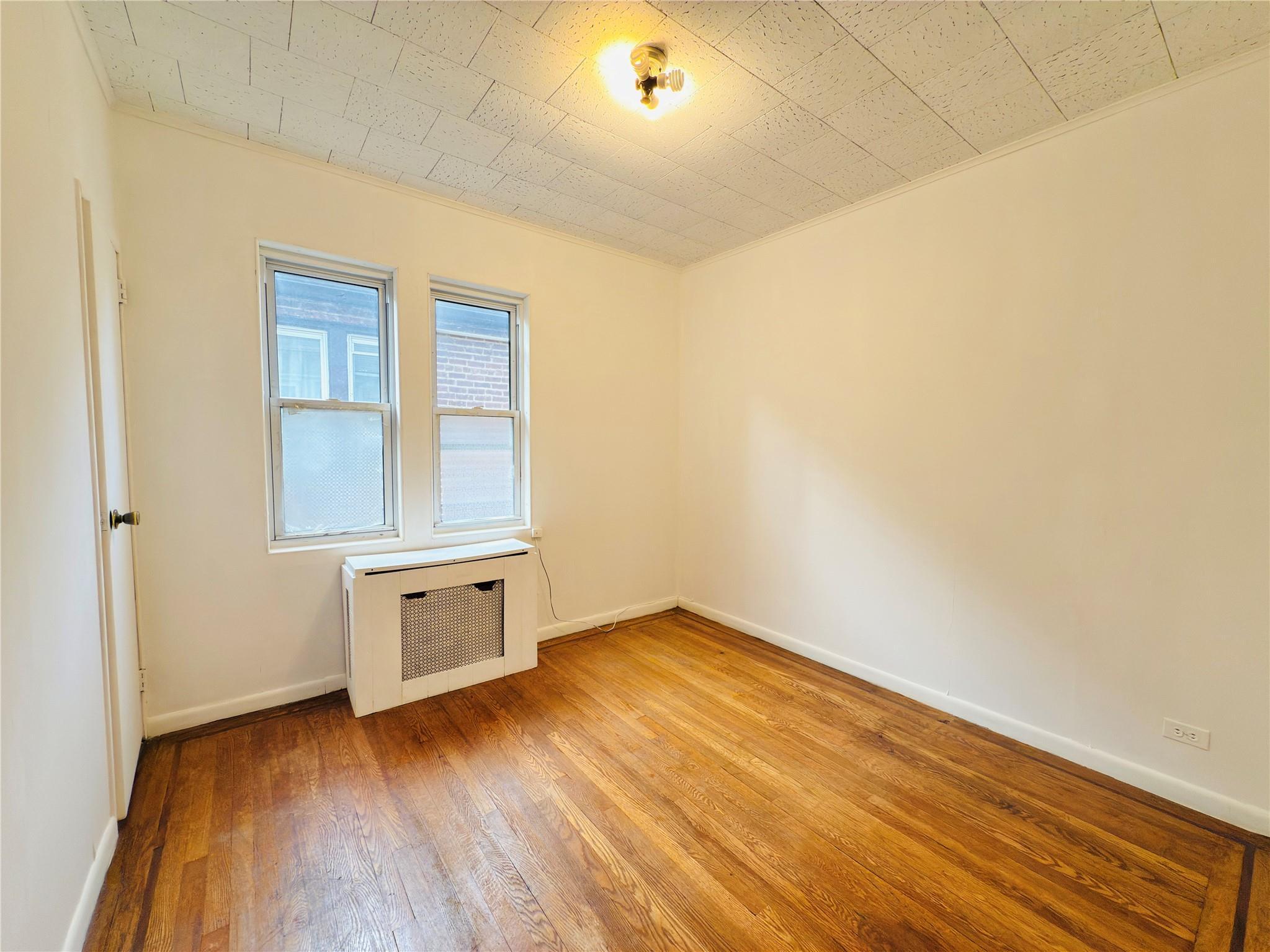 Single Family Lurting  Bronx, NY 10461, MLS-877573-17