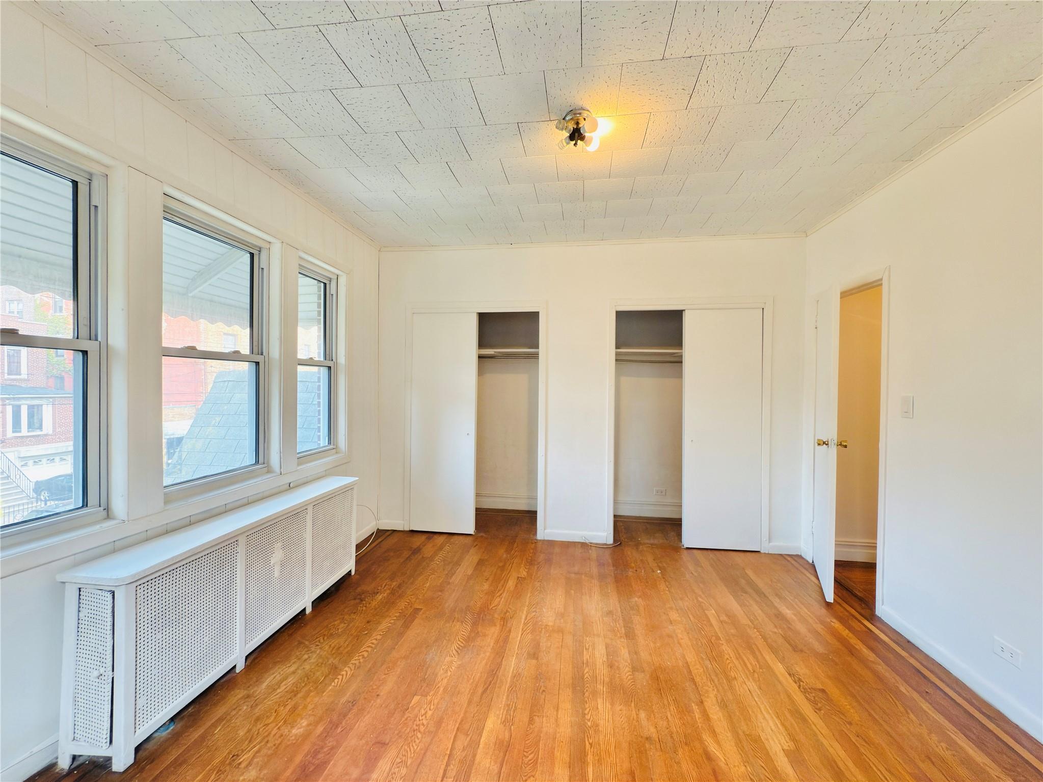 Single Family Lurting  Bronx, NY 10461, MLS-877573-21