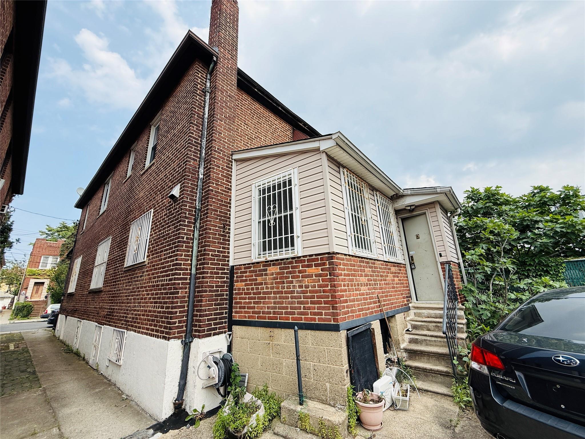 Single Family Lurting  Bronx, NY 10461, MLS-877573-36