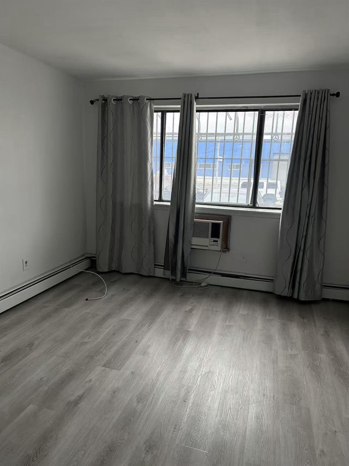 Single Family Linden  Queens, NY 11354, MLS-877591-3