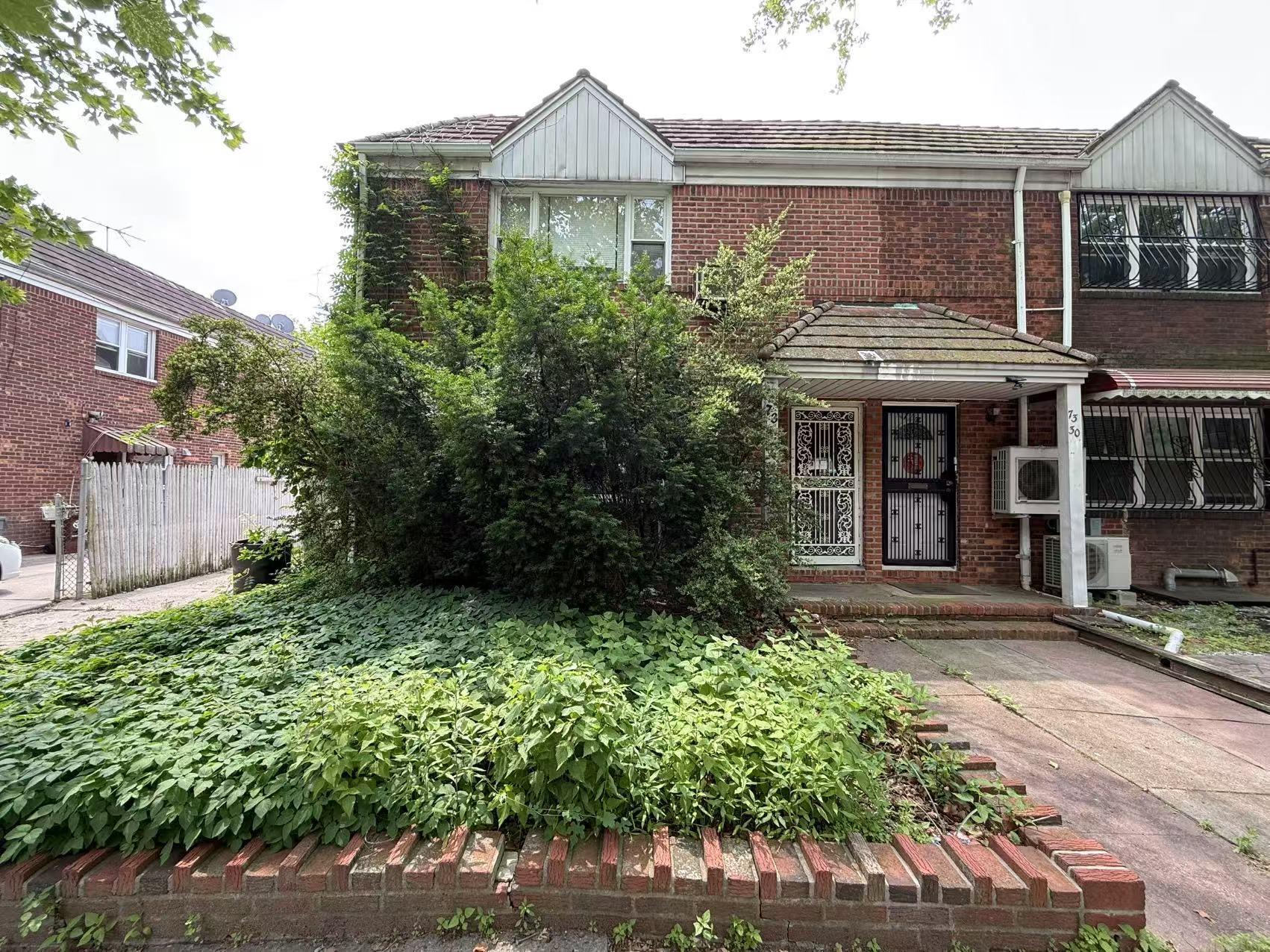Single Family 199th  Queens, NY 11366, MLS-877592-2