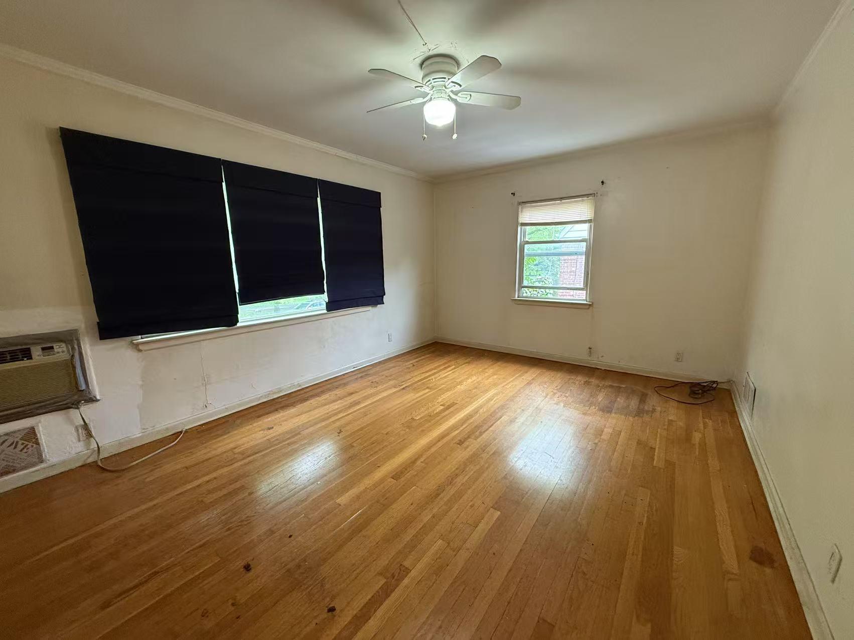 Single Family 199th  Queens, NY 11366, MLS-877592-4