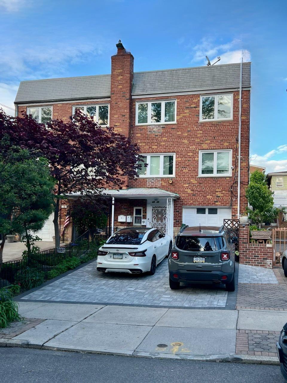 Single Family 74  Queens, NY 11370, MLS-877611-16