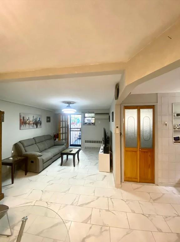 Single Family 74  Queens, NY 11370, MLS-877611-5