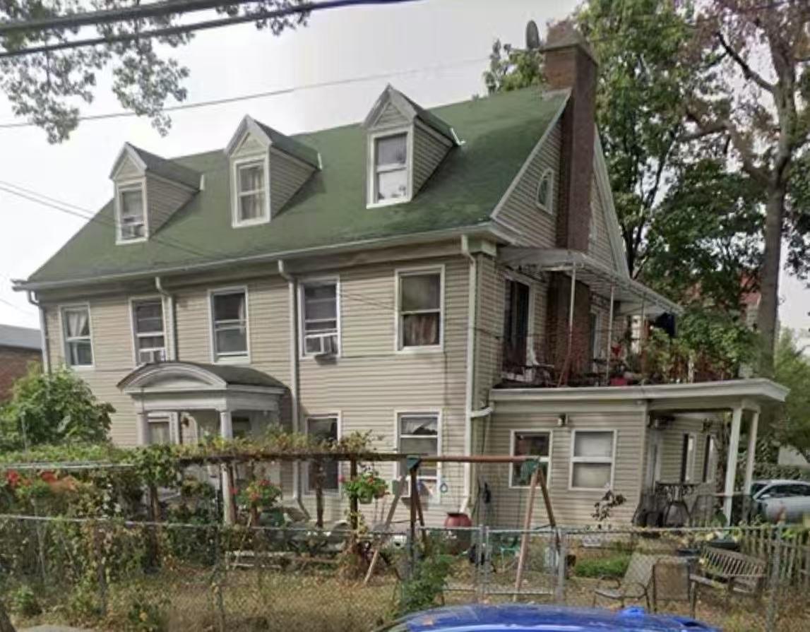 Single Family Beech  Queens, NY 11355, MLS-877621-2