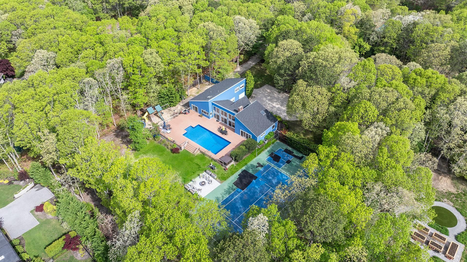 Single Family Quarter  Suffolk County, NY 11977, MLS-877630-23
