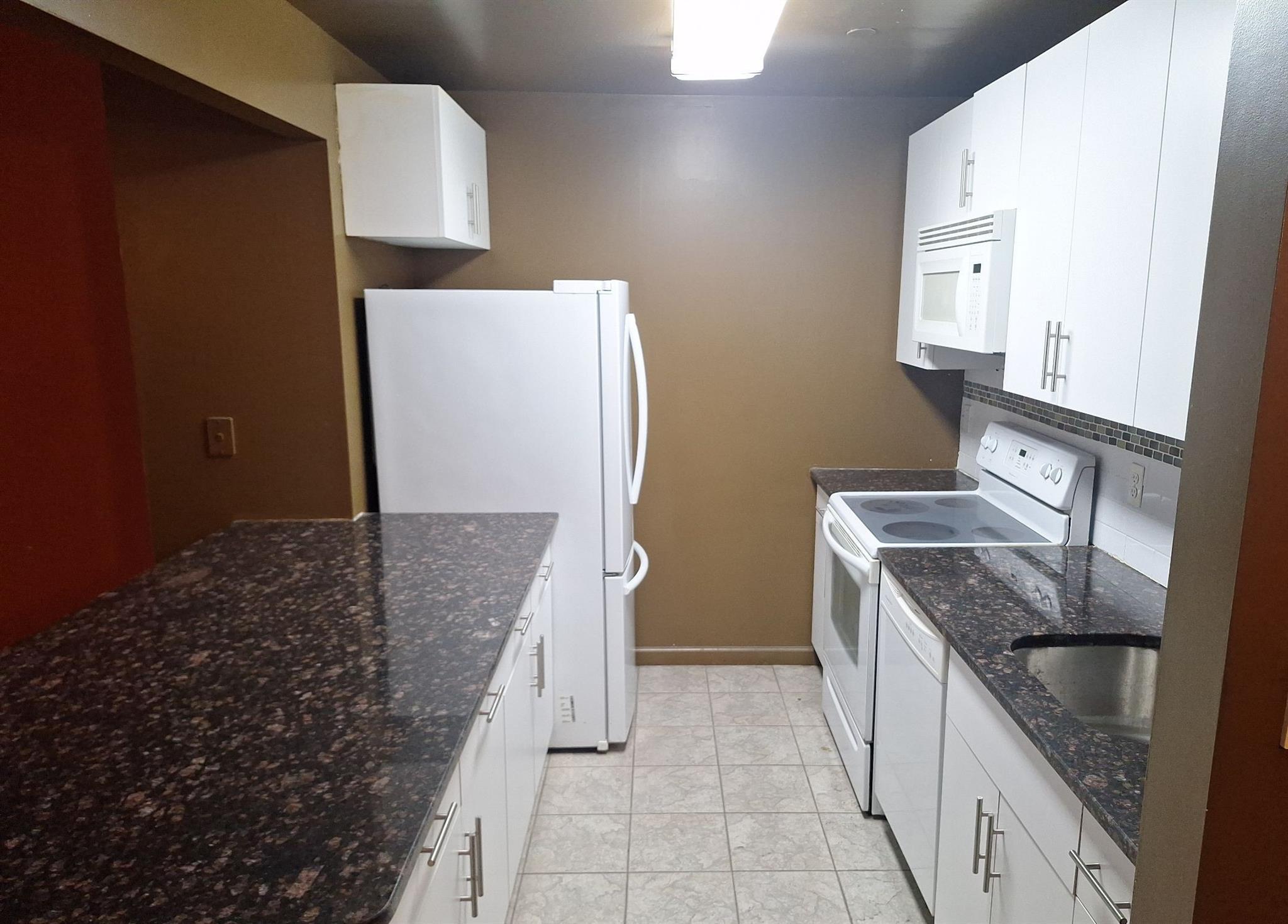 Coop Fox  Bronx, NY 10455, MLS-877633-5