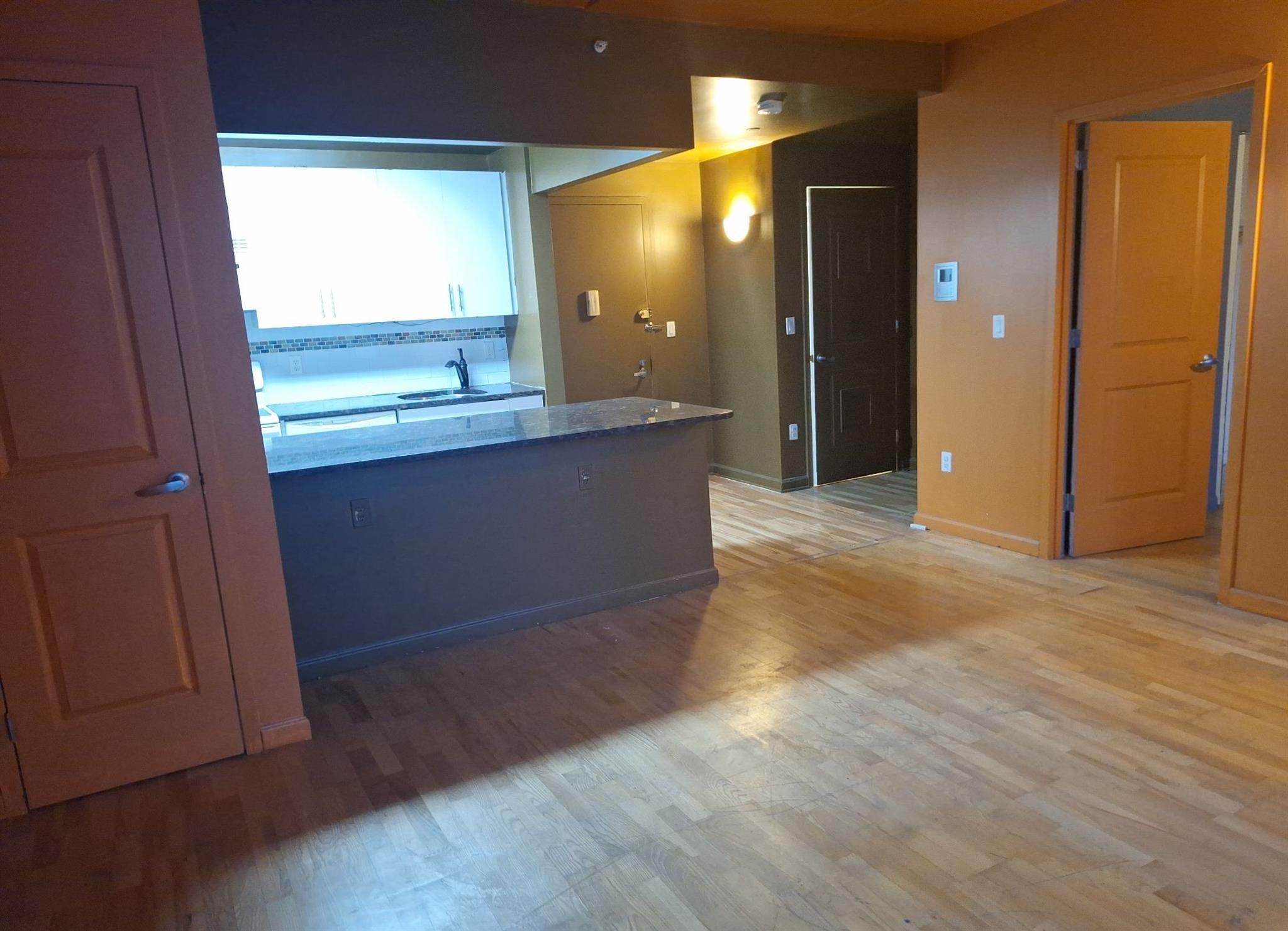 Coop Fox  Bronx, NY 10455, MLS-877633-8