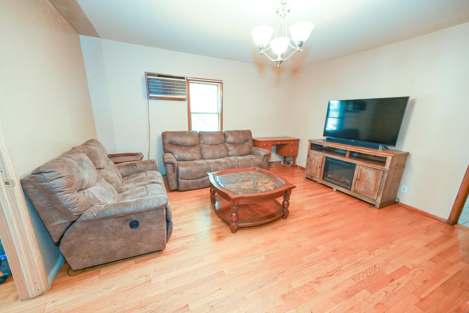 Single Family 69th  Queens, NY 11378, MLS-877634-6