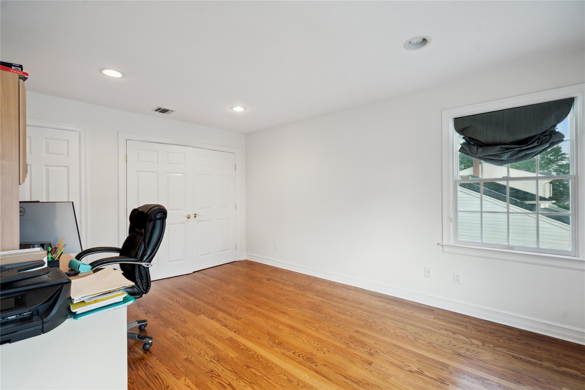 Single Family Syosset  Nassau County, NY 11791, MLS-877646-28