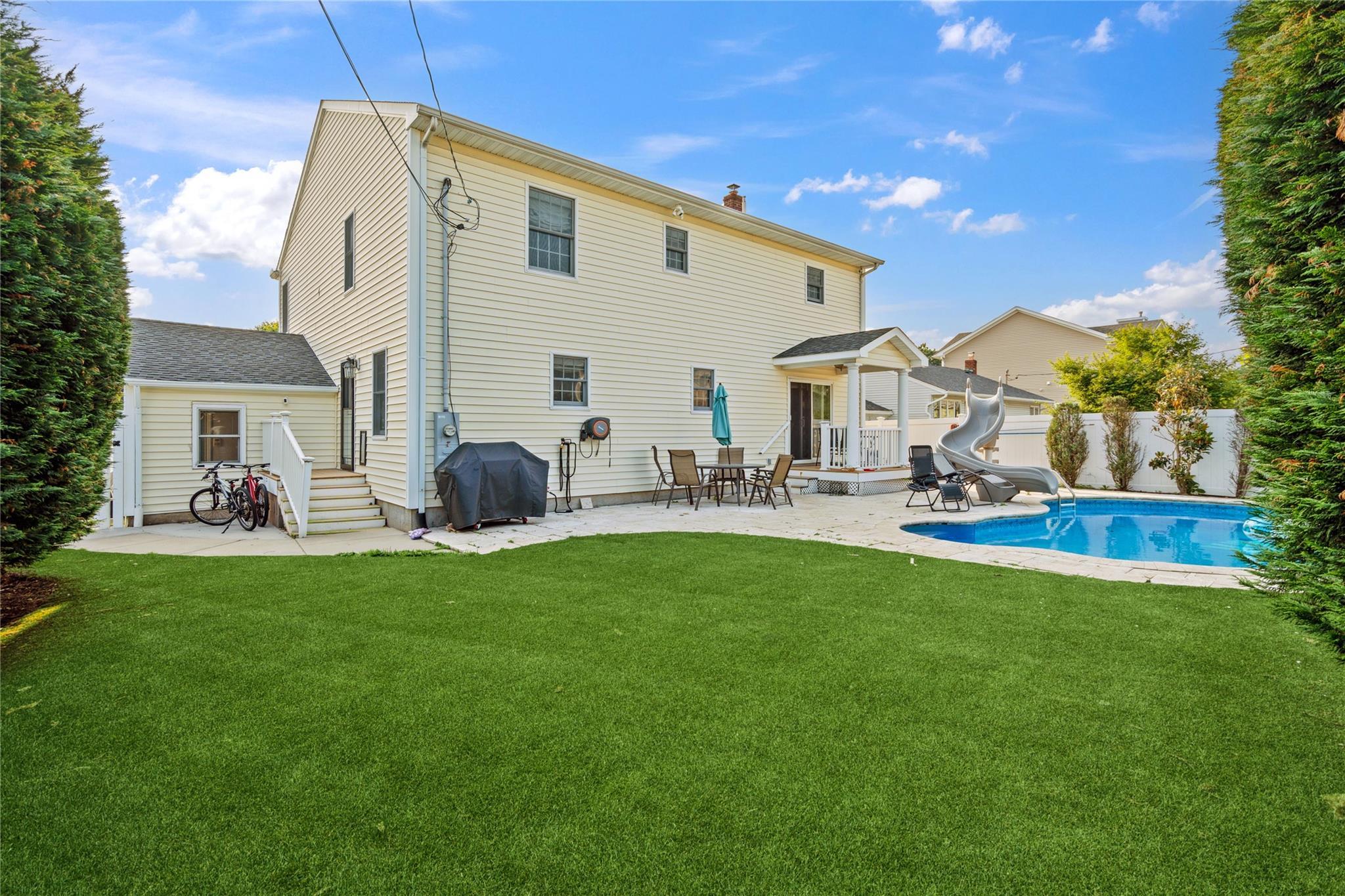 Single Family Syosset  Nassau County, NY 11791, MLS-877646-33