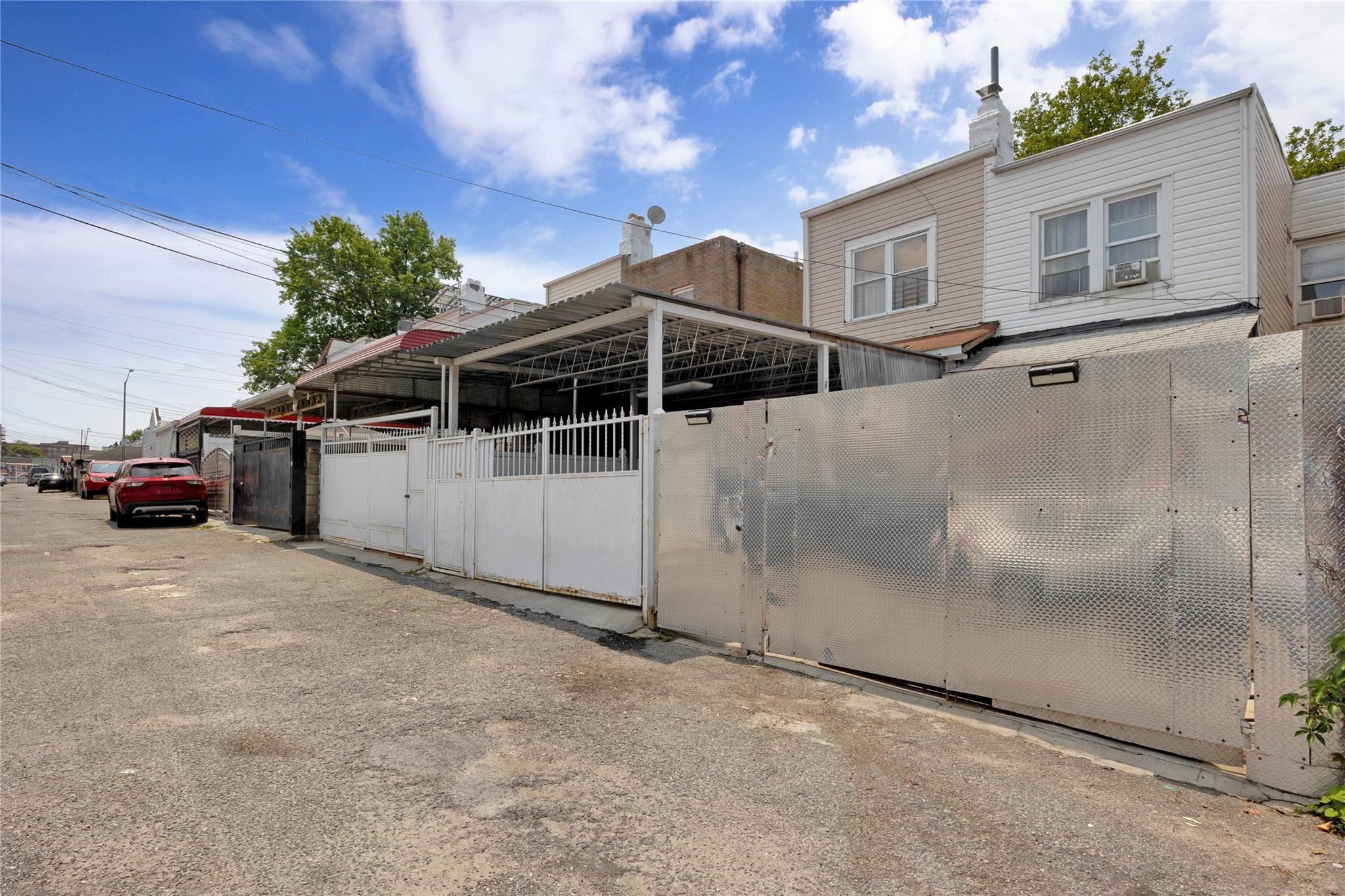 Single Family 92nd  Queens, NY 11369, MLS-877653-21