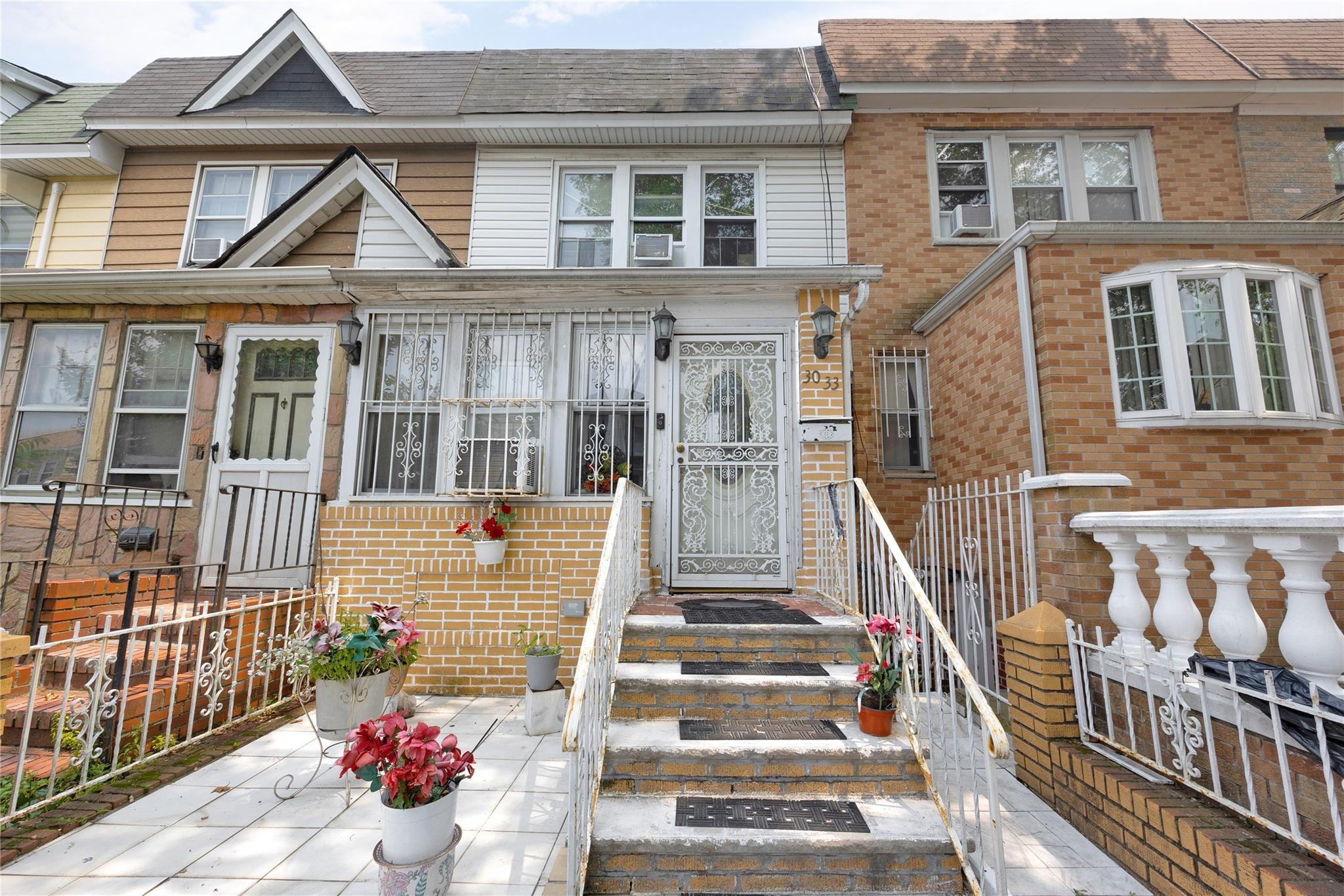 Single Family 92nd  Queens, NY 11369, MLS-877653-23