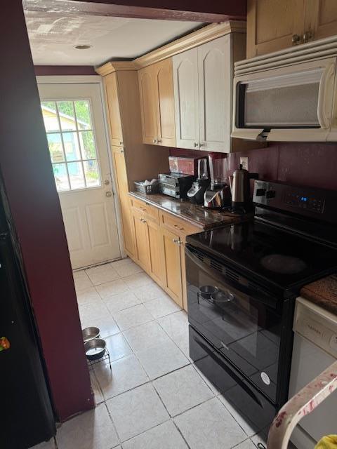 Single Family Nassau  Nassau County, NY 11565, MLS-877661-8