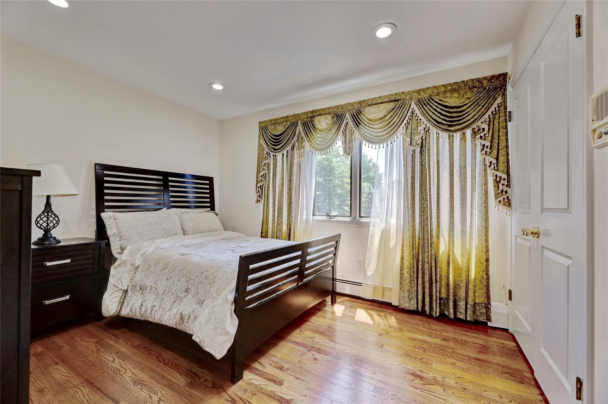 Single Family Snowdrop  Rockland County, NY 10956, MLS-877668-16
