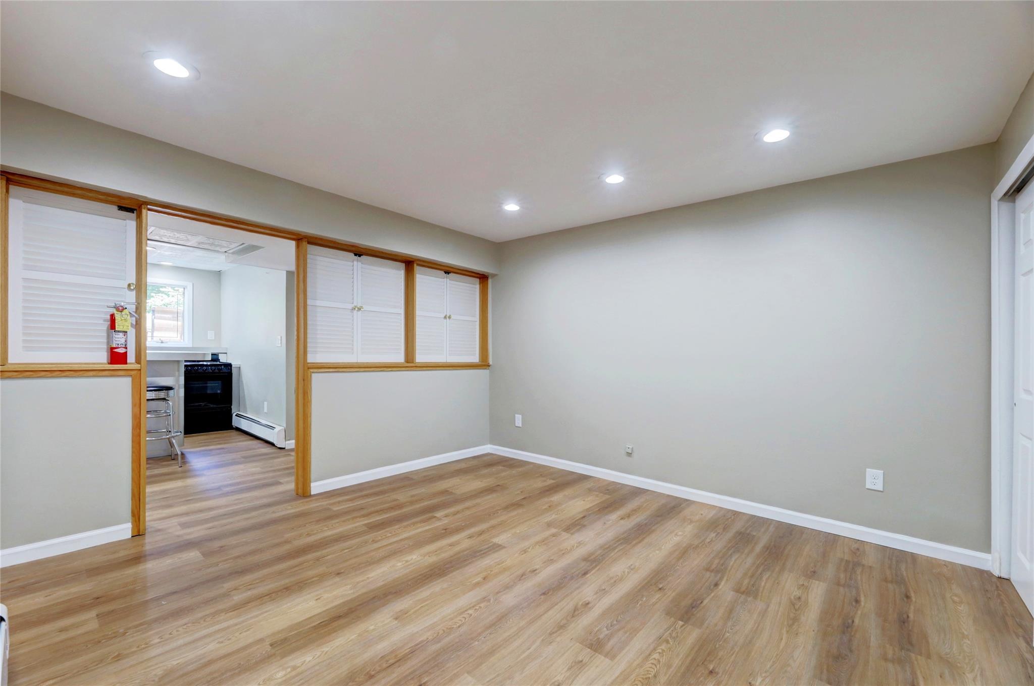 Single Family Snowdrop  Rockland County, NY 10956, MLS-877668-30