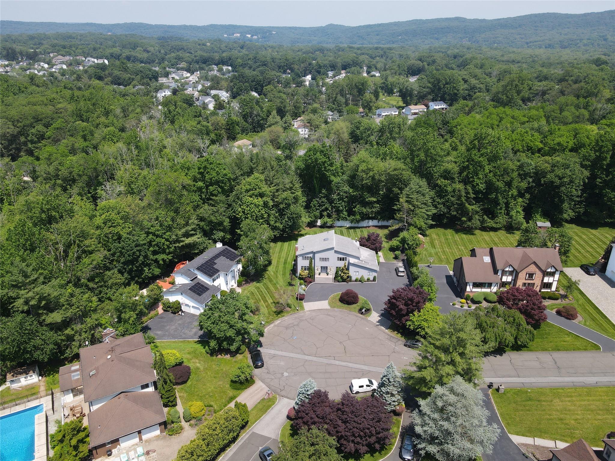 Single Family Snowdrop  Rockland County, NY 10956, MLS-877668-41