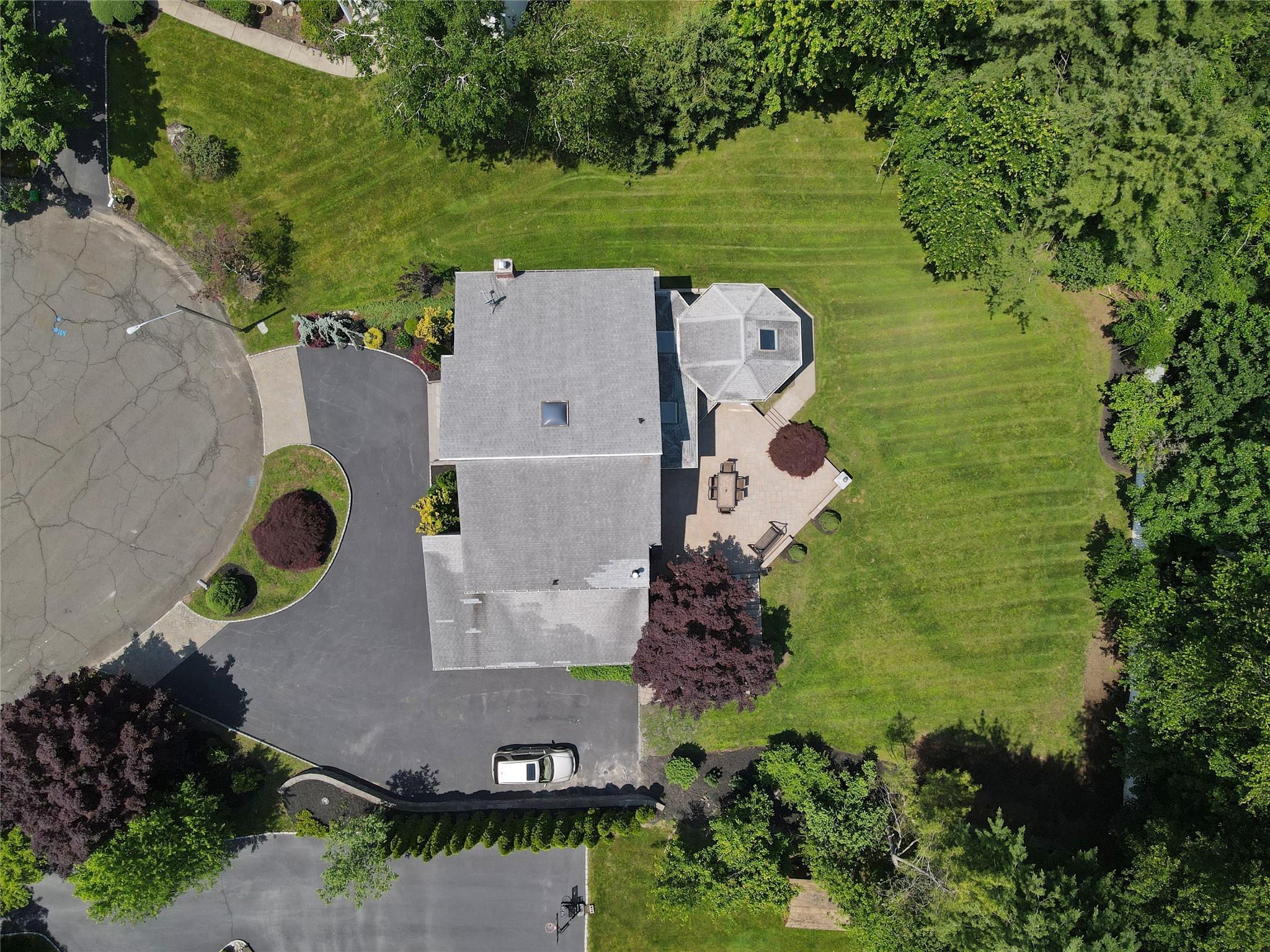 Single Family Snowdrop  Rockland County, NY 10956, MLS-877668-44