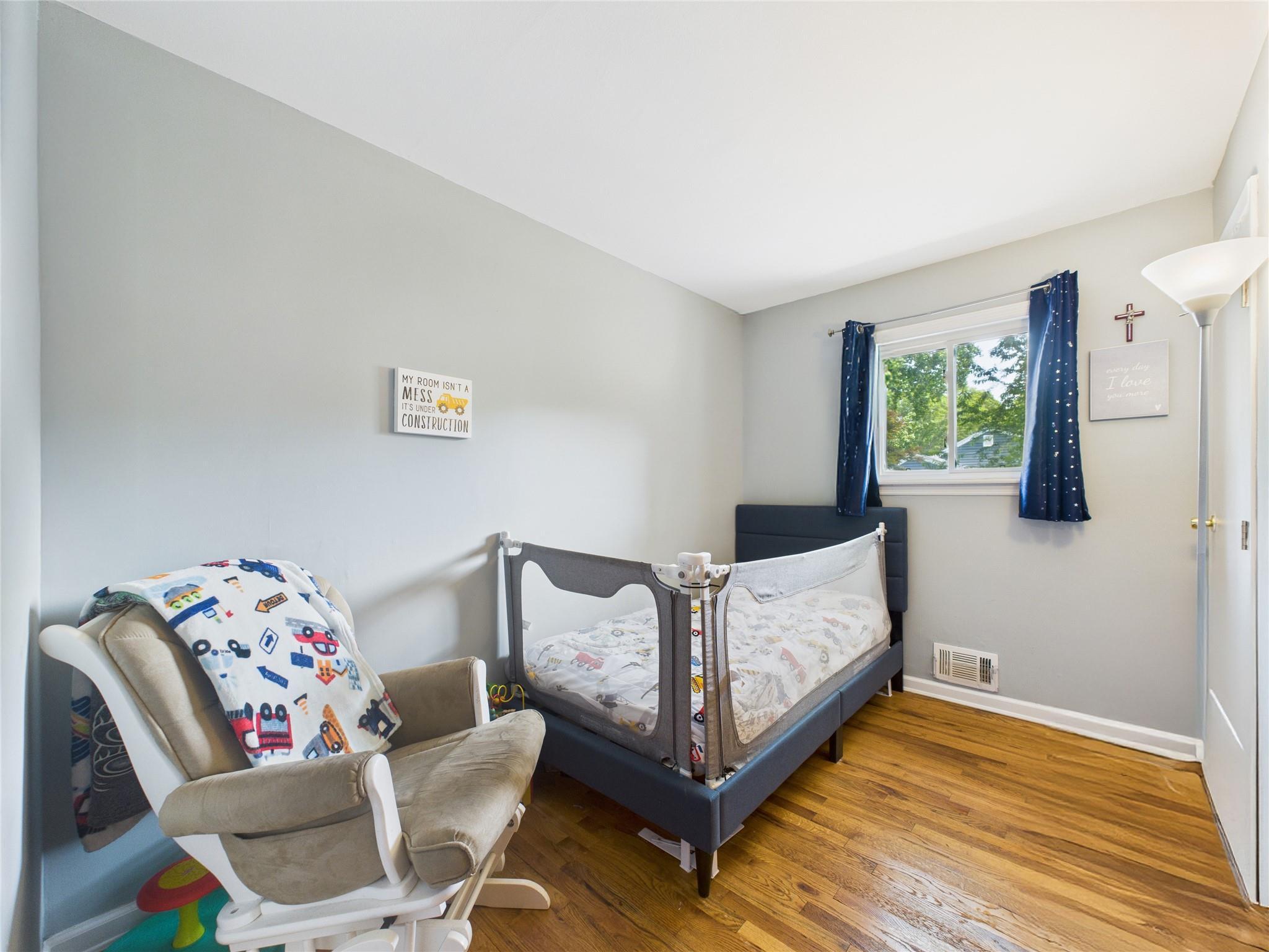 Single Family Huron  Suffolk County, NY 11776, MLS-877671-10