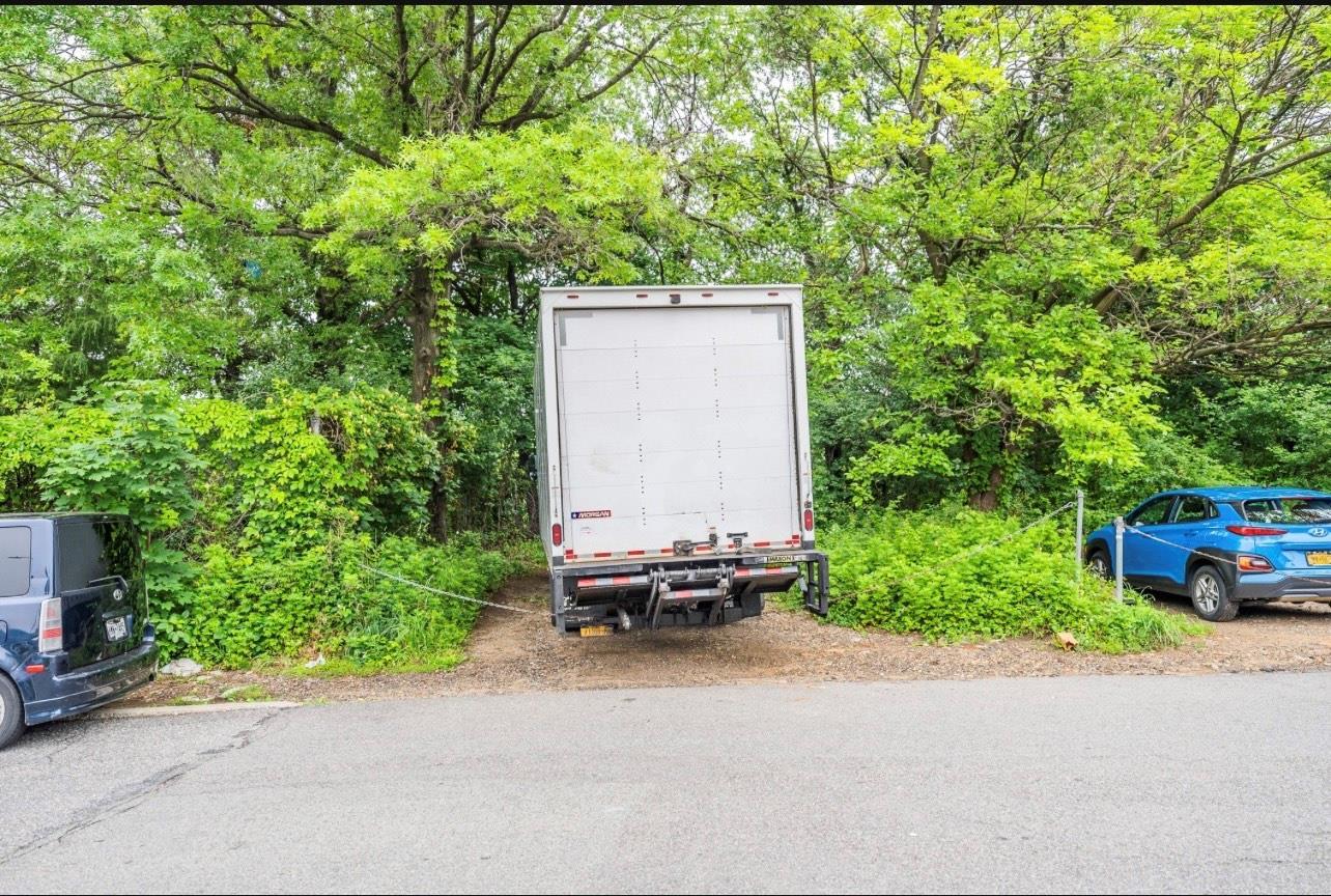 Single Family 75th St  Queens, NY 11379, MLS-877678-25