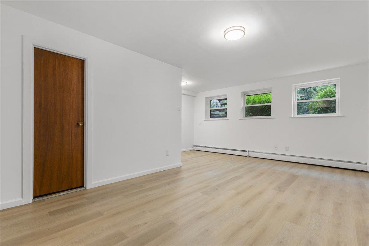 Single Family 231st  Bronx, NY 10463, MLS-877680-2