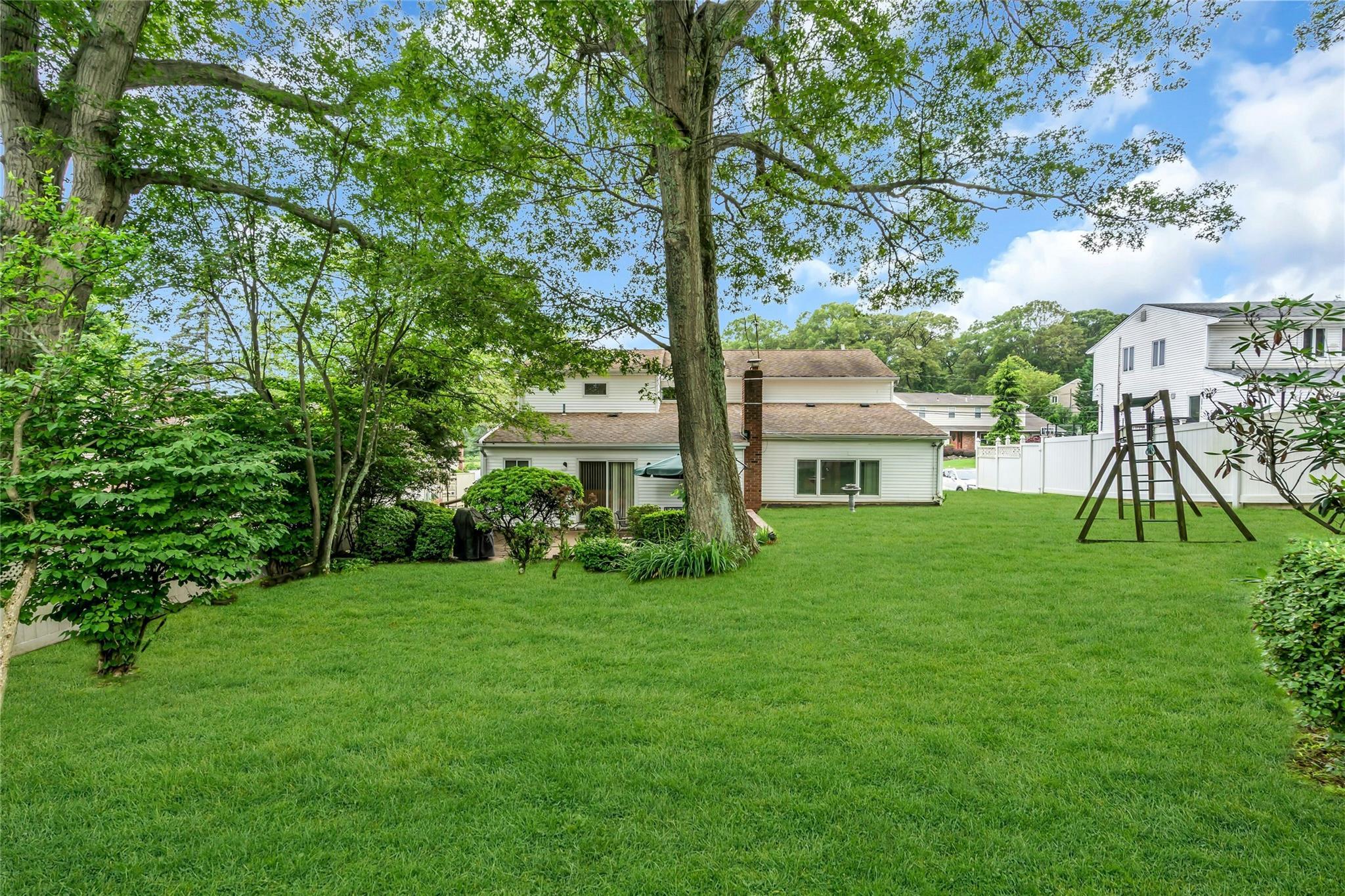 Single Family Harvard  Nassau County, NY 11803, MLS-877694-28
