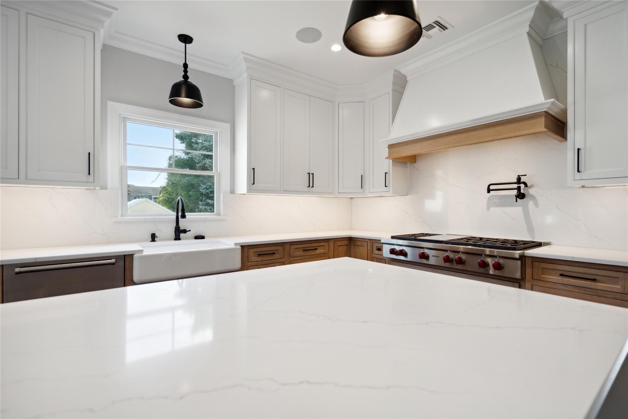 Single Family Boston  Nassau County, NY 11758, MLS-877702-11