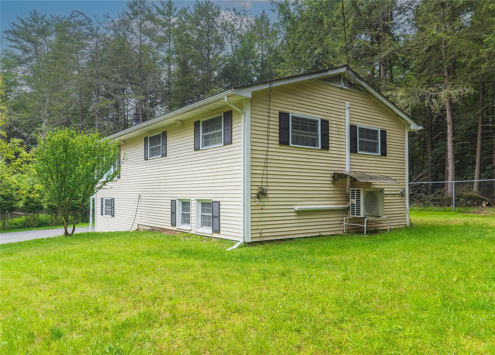 Single Family Berkshire  Sullivan County, NY 12720, MLS-877703-4