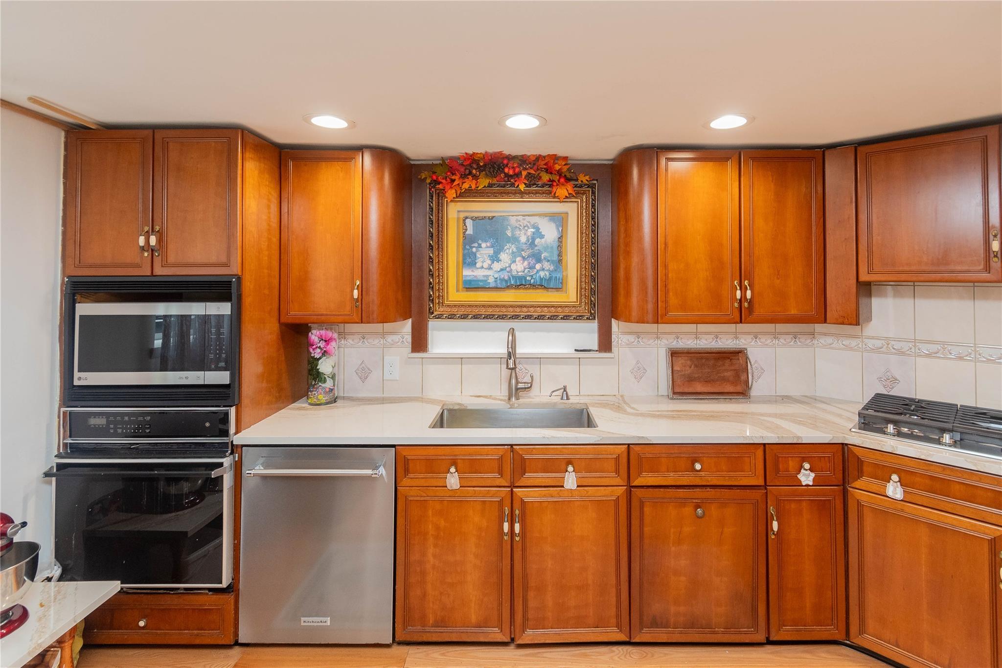 Single Family Berkshire  Sullivan County, NY 12720, MLS-877703-6
