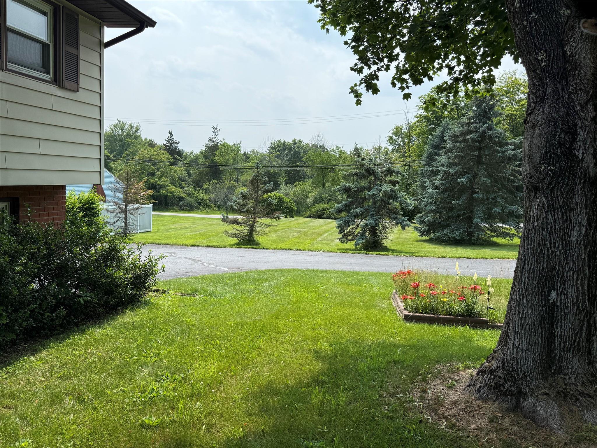 Single Family Derick  Dutchess County, NY 12524, MLS-877731-28