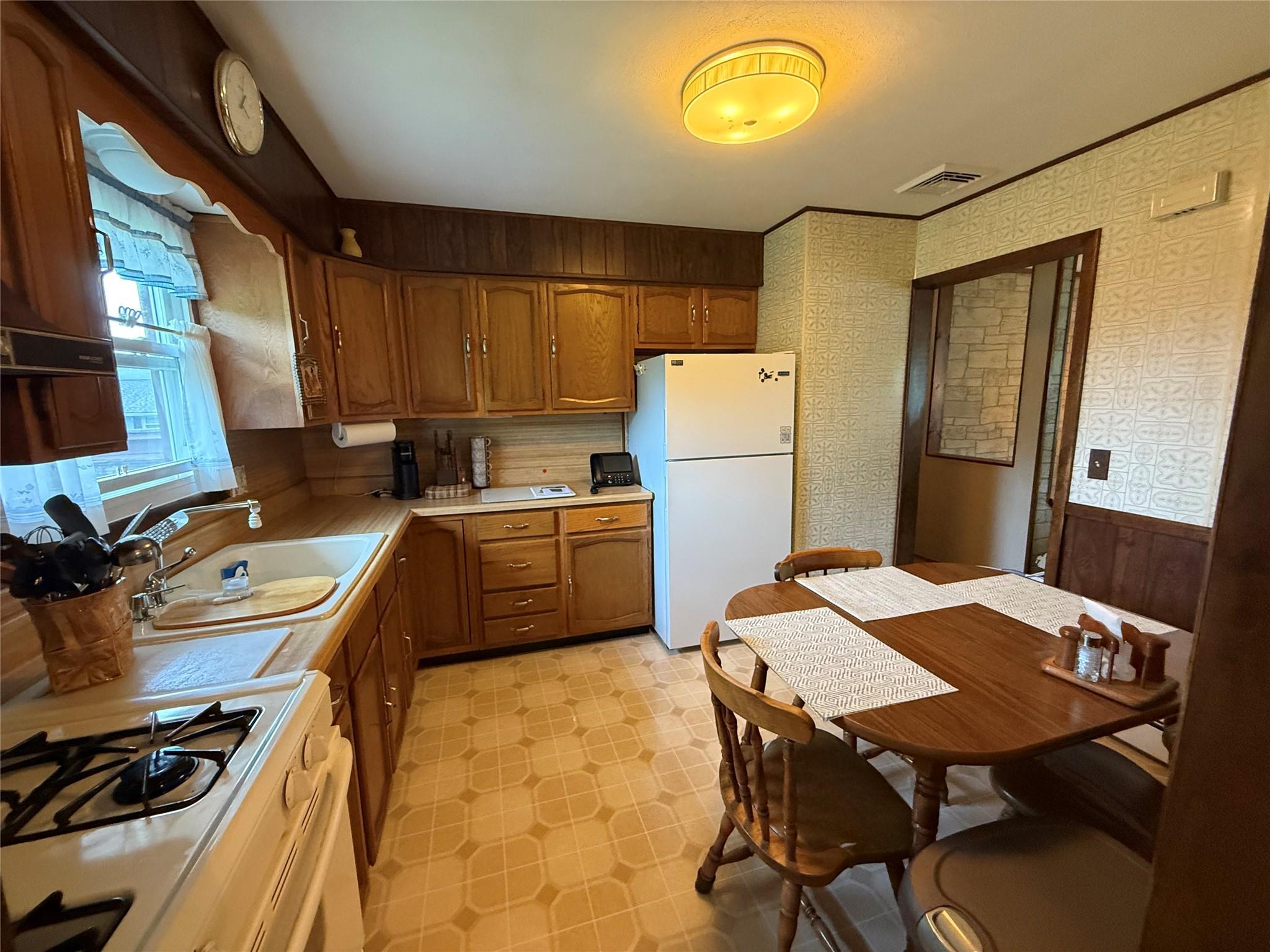 Single Family Derick  Dutchess County, NY 12524, MLS-877731-8