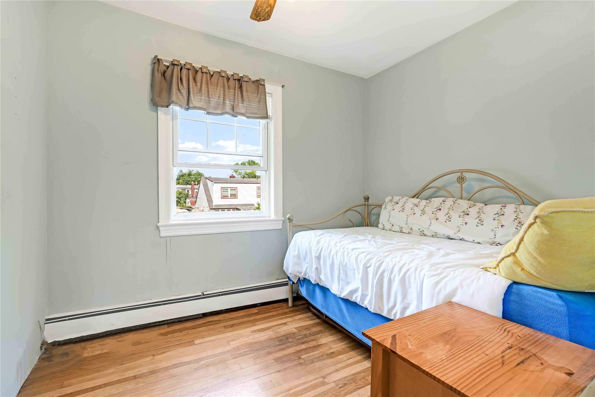 Single Family 168th  Queens, NY 11365, MLS-877746-15