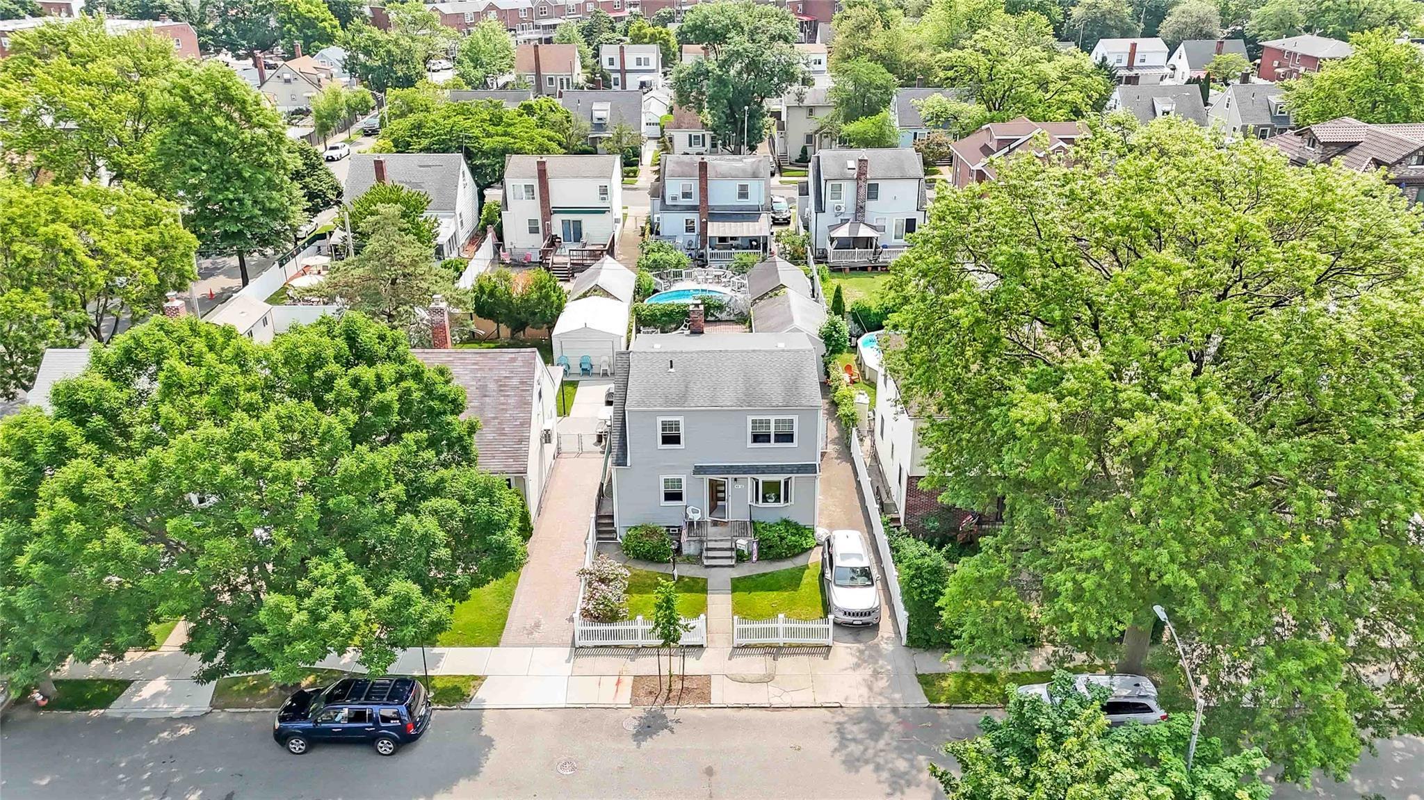 Single Family 168th  Queens, NY 11365, MLS-877746-21