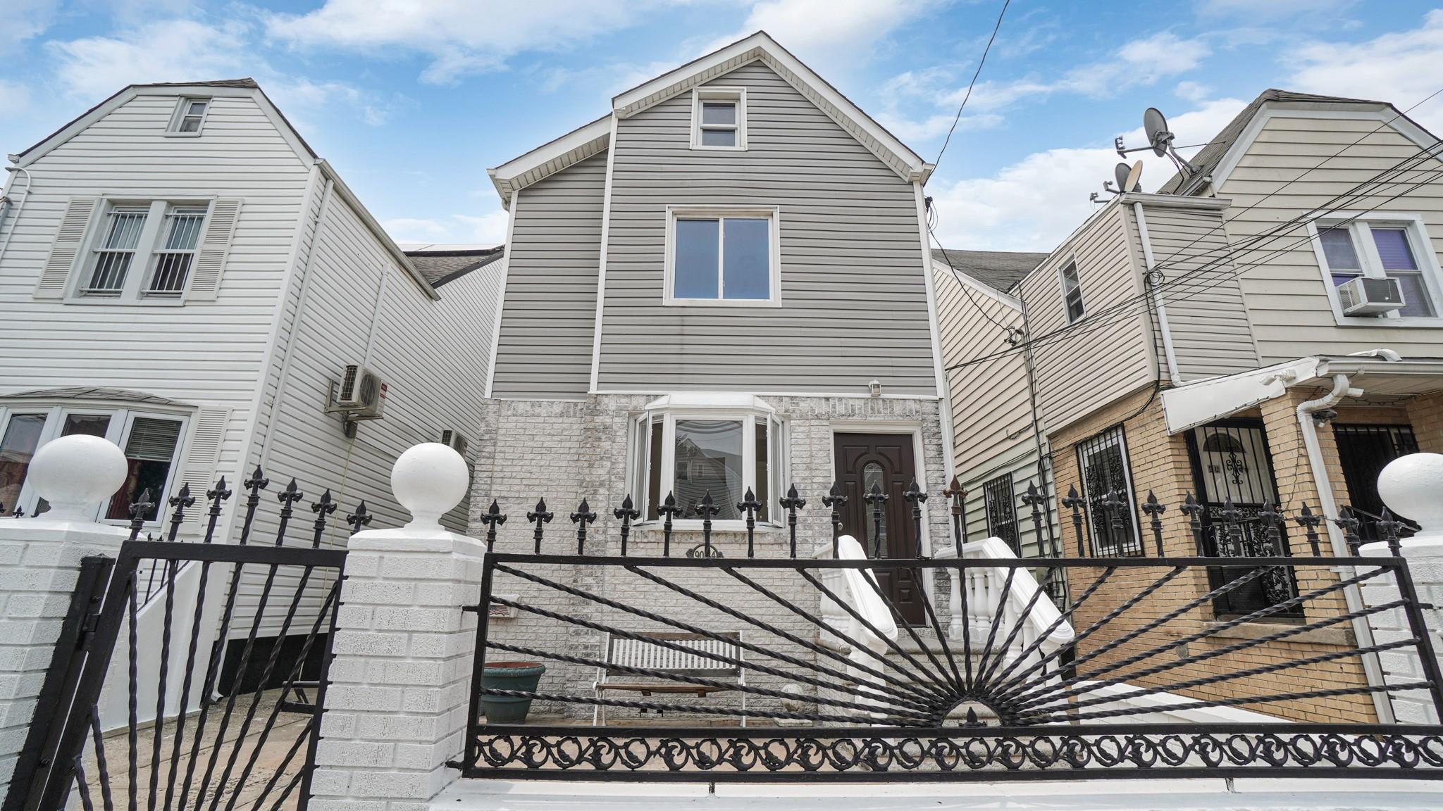 Single Family 184th  Queens, NY 11423, MLS-877755-2