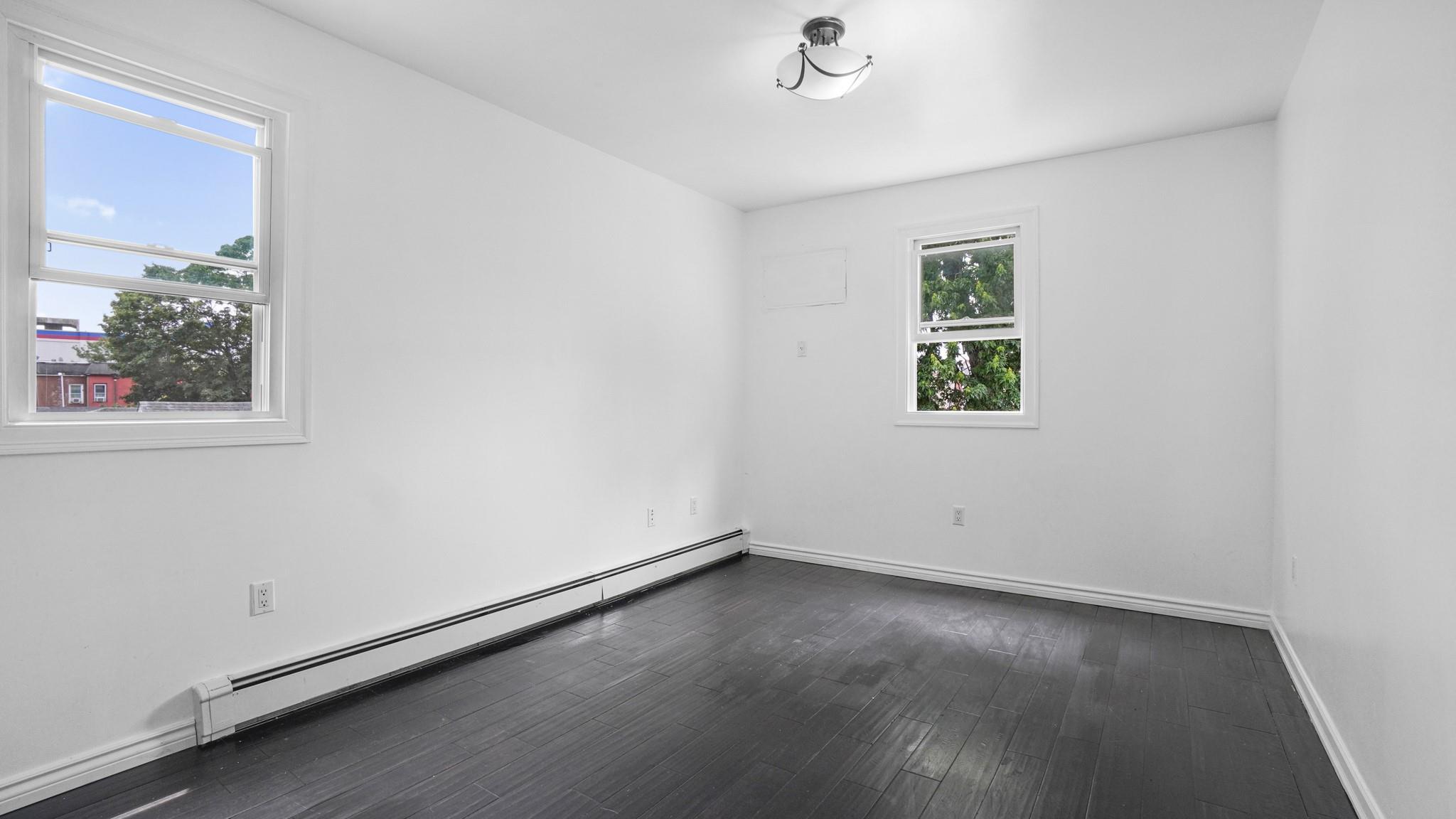 Single Family 184th  Queens, NY 11423, MLS-877755-20