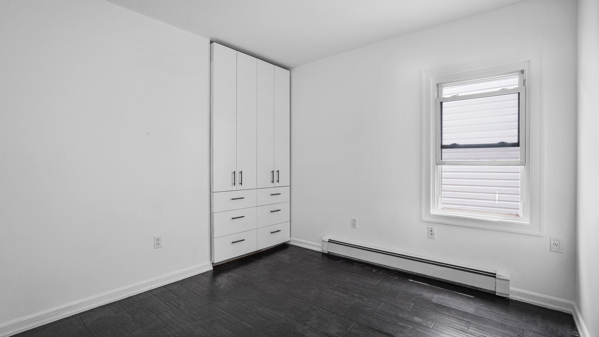 Single Family 184th  Queens, NY 11423, MLS-877755-21
